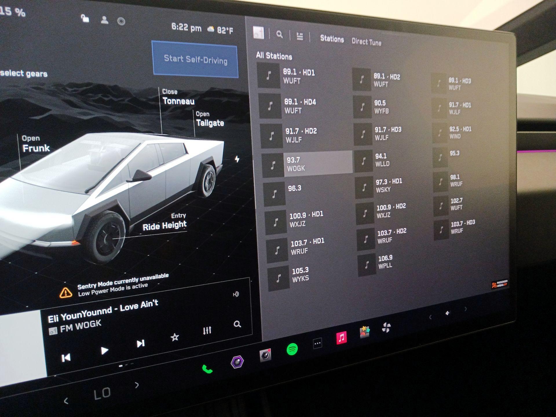Thumbnail: 2025 Tesla Cybertruck - 15
