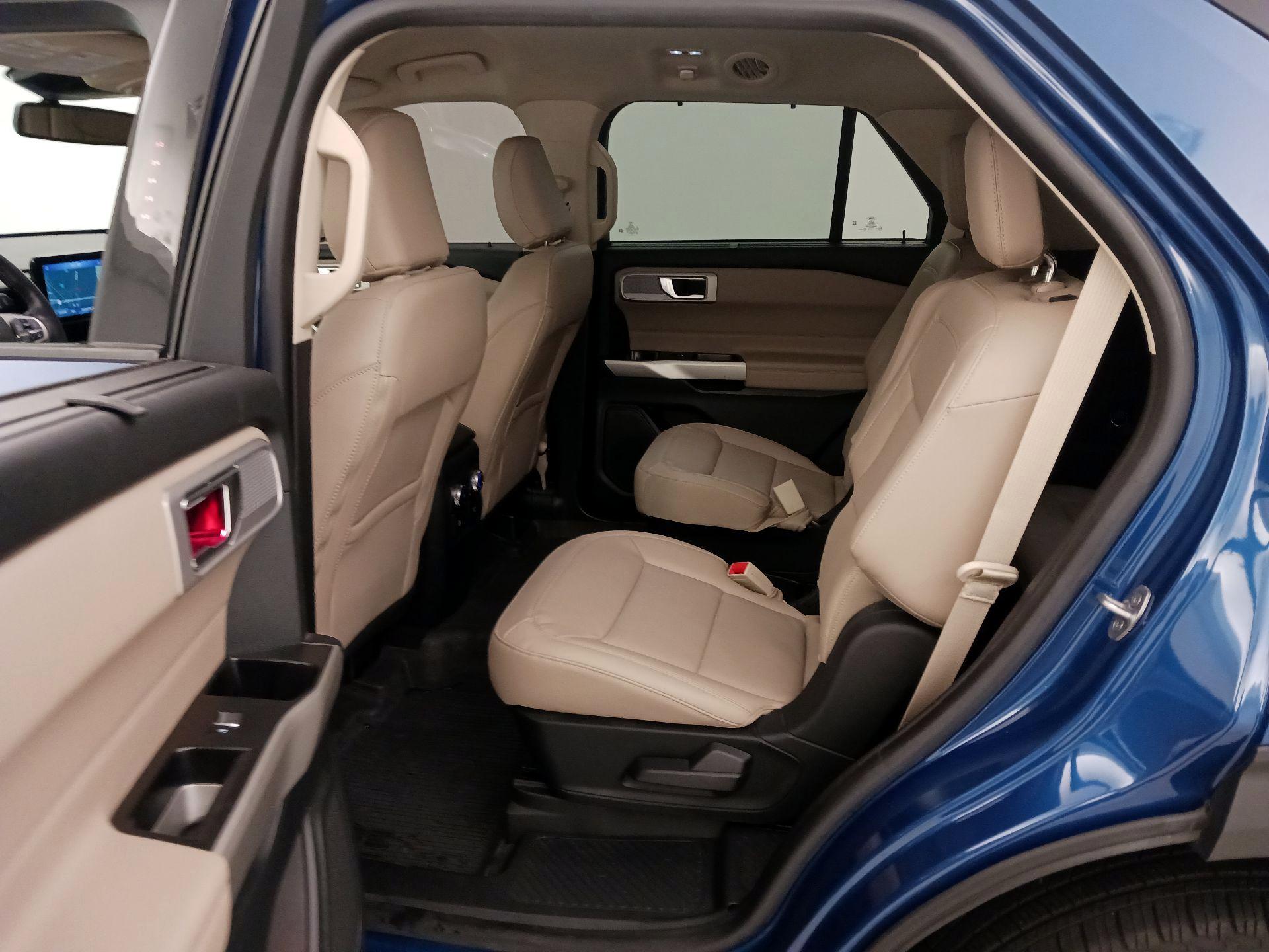 Thumbnail: 2021 Ford Explorer - 20