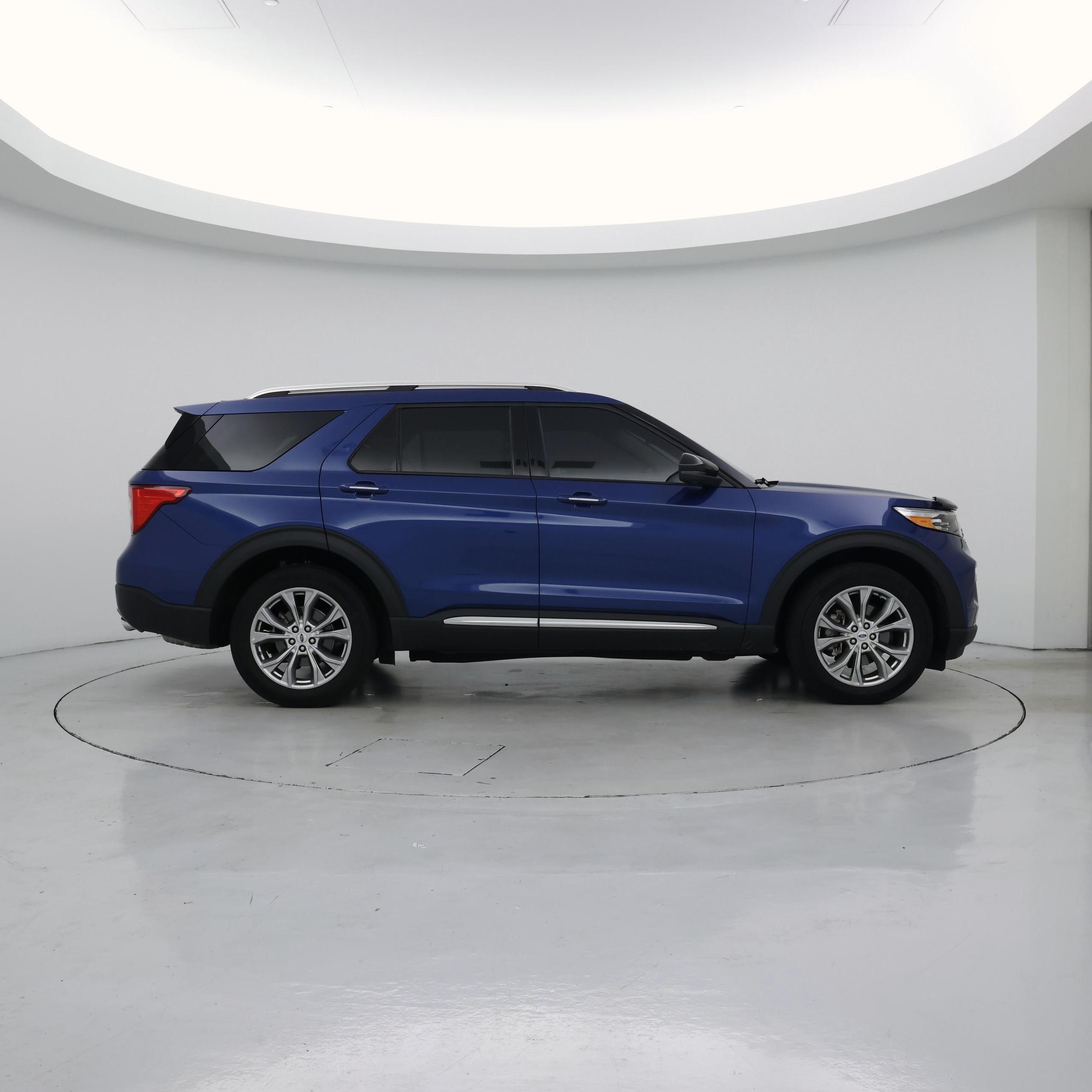 Thumbnail: 2021 Ford Explorer - 7