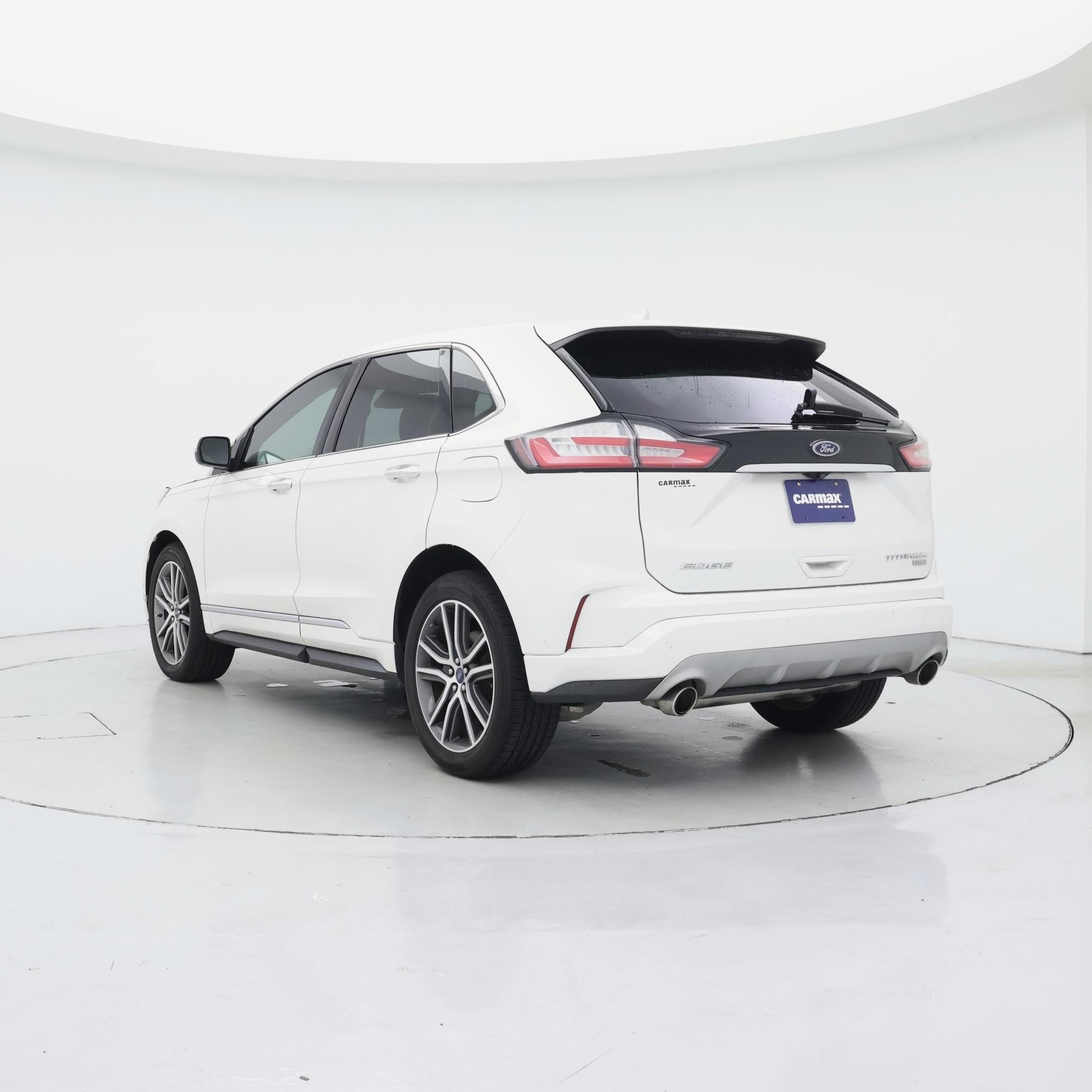 Thumbnail: 2019 Ford Edge - 2