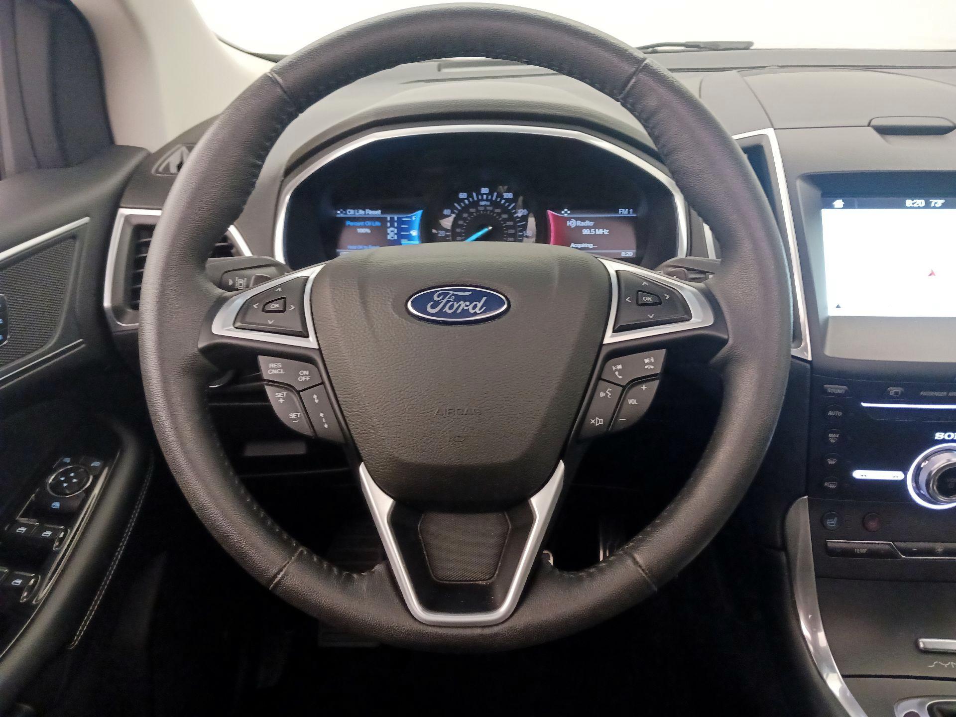 Thumbnail: 2017 Ford Edge - 10