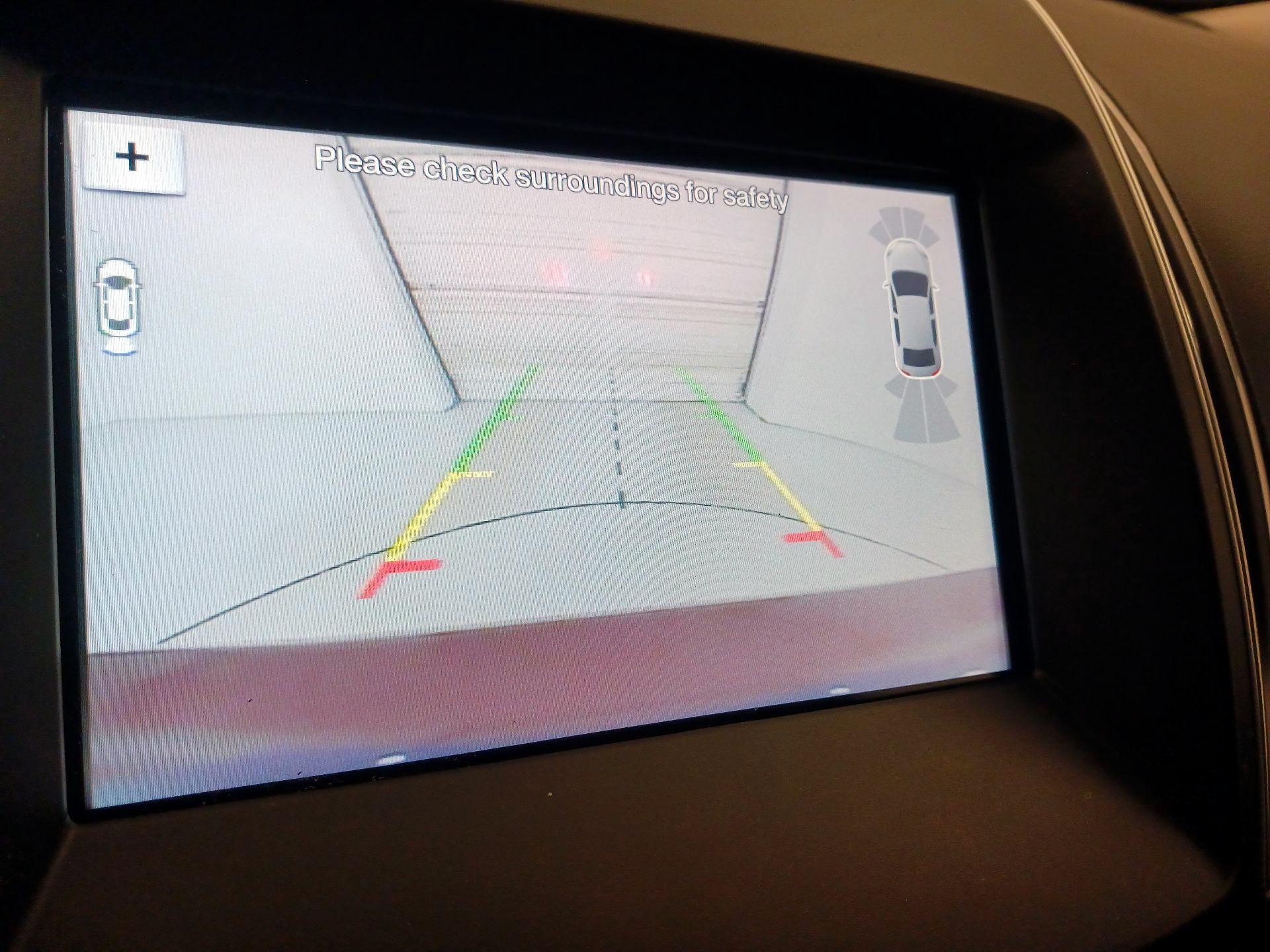 Thumbnail: 2017 Ford Edge - 15