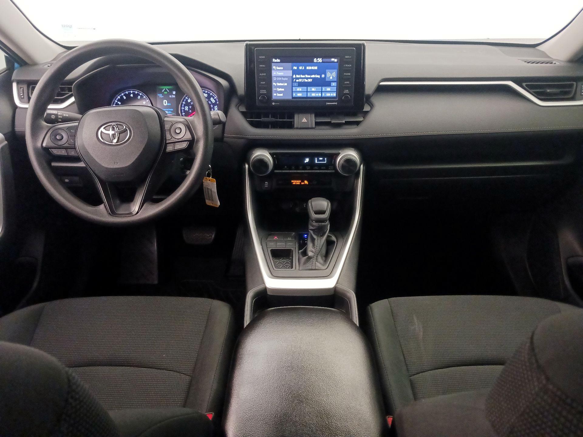 Thumbnail: 2020 Toyota RAV4 - 9