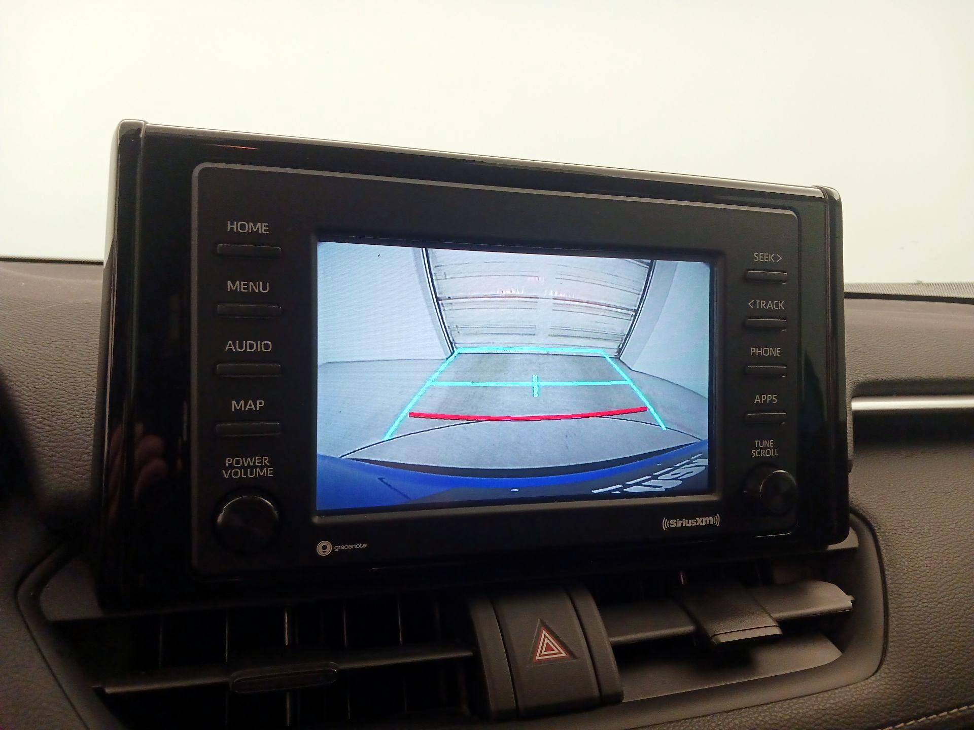 Thumbnail: 2020 Toyota RAV4 - 14