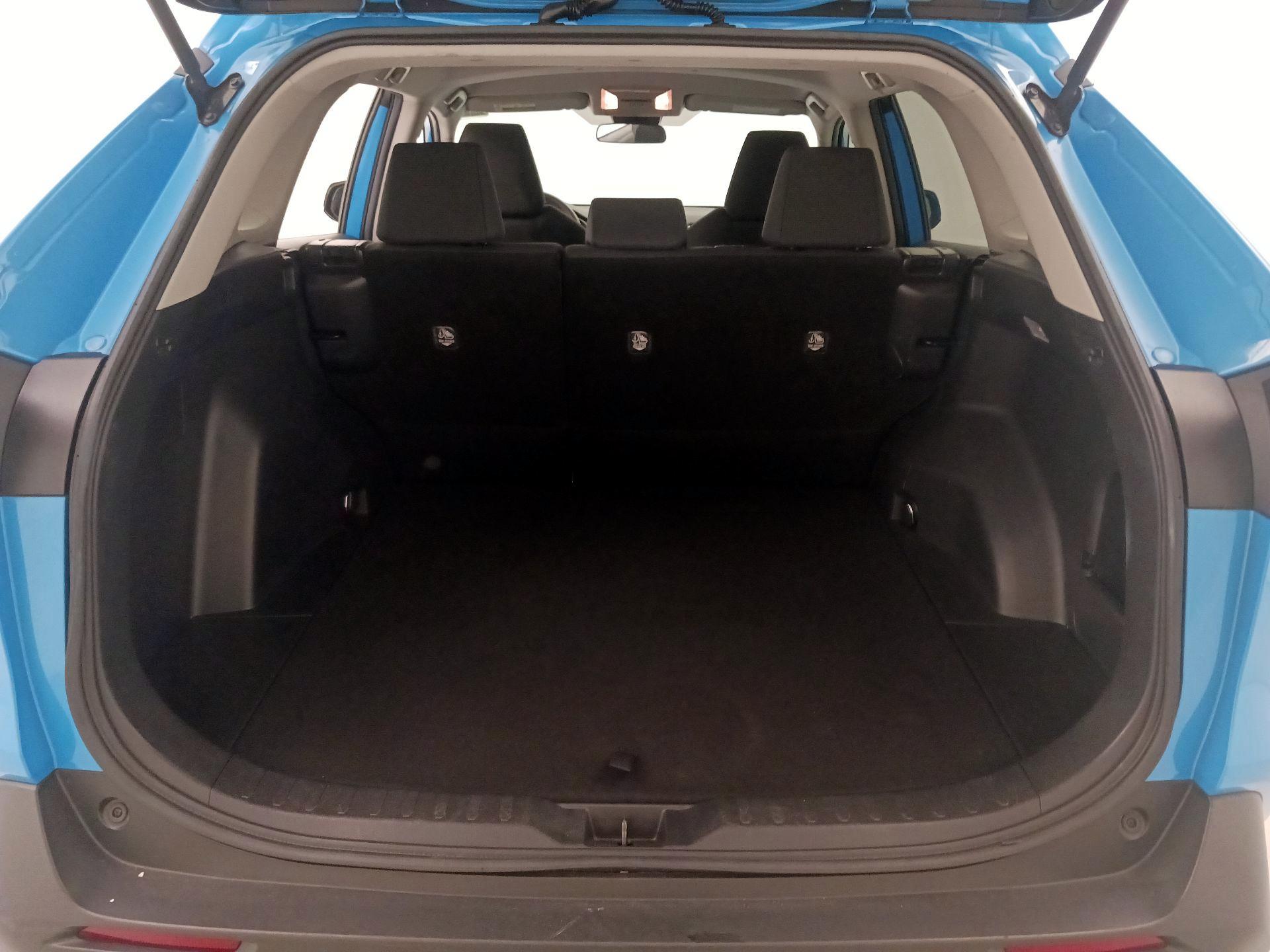 Thumbnail: 2020 Toyota RAV4 - 20