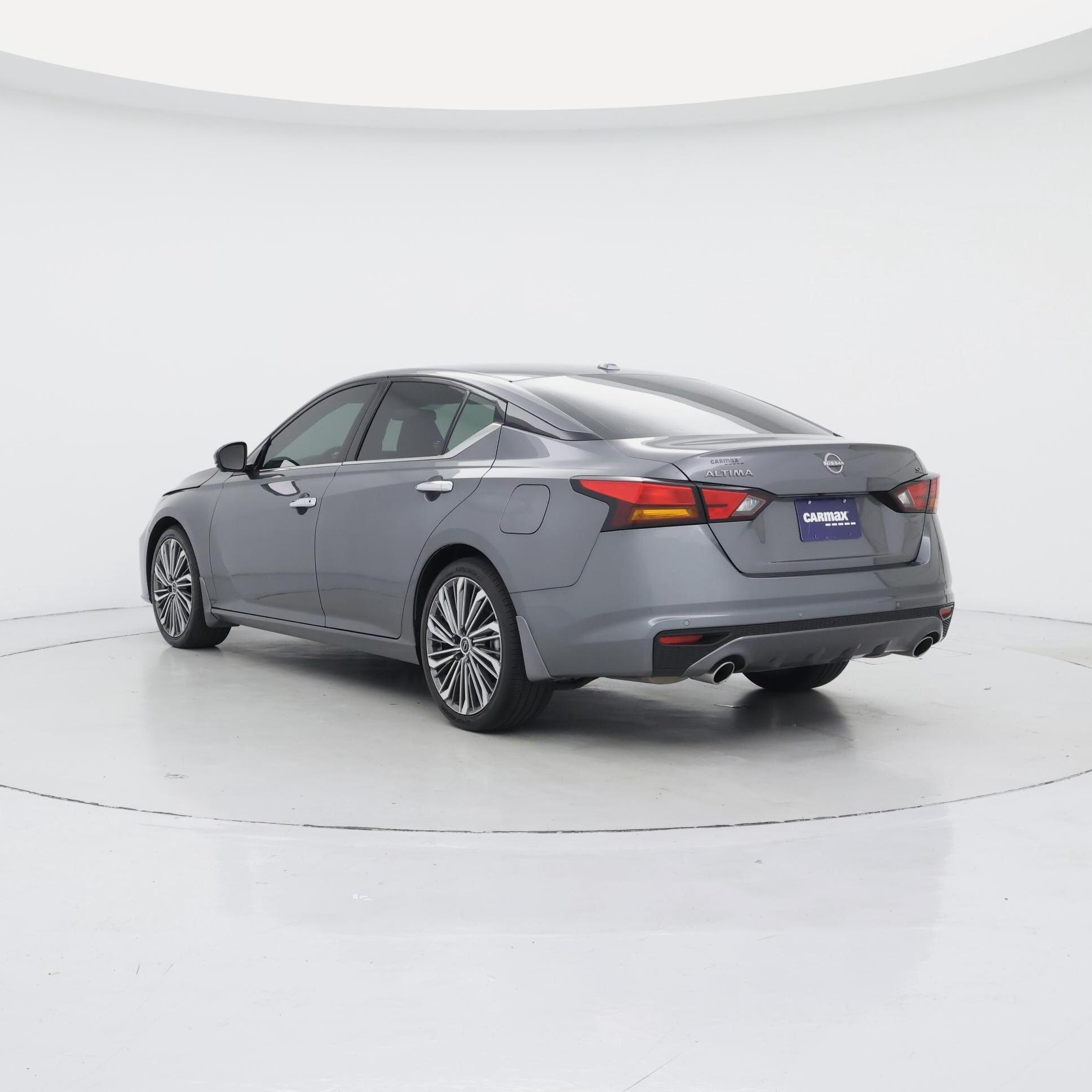 Thumbnail: 2025 Nissan Altima - 2