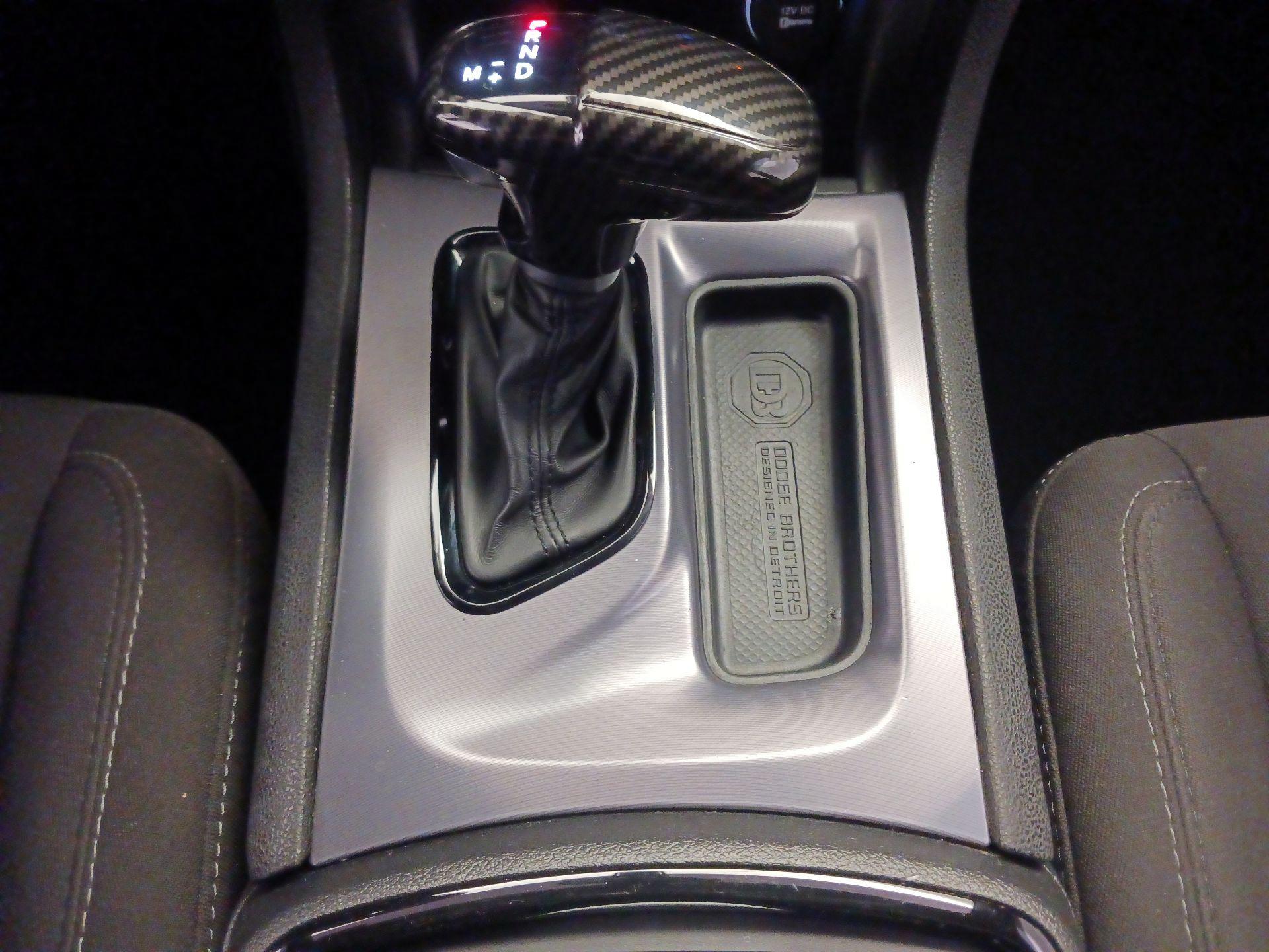 Thumbnail: 2021 Dodge Charger - 17