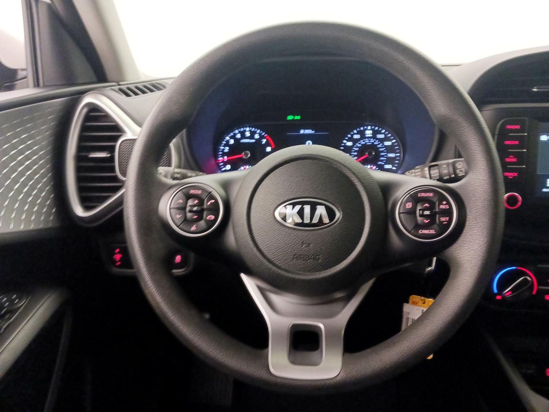 Thumbnail: 2021 Kia Soul - 10