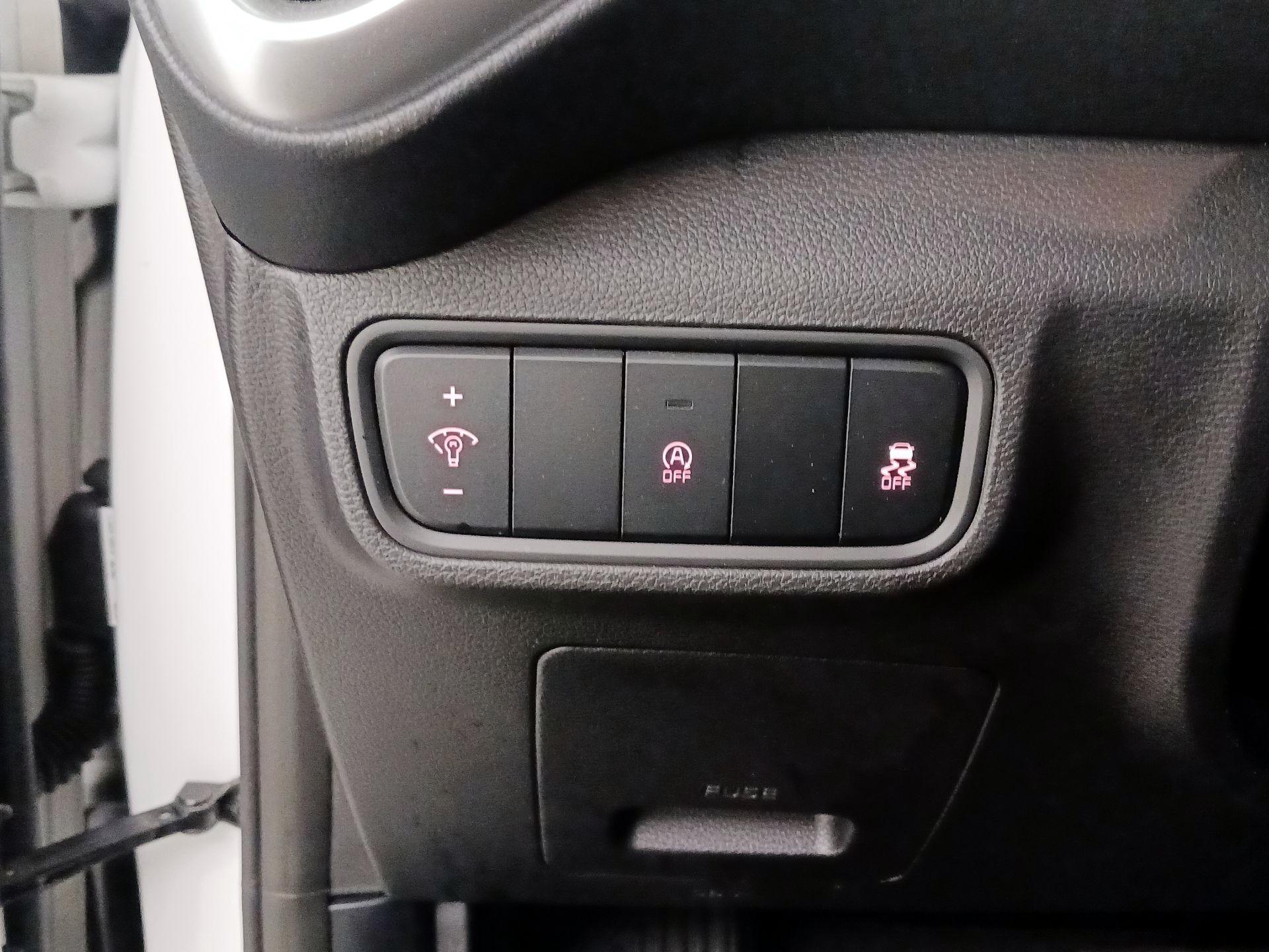 Thumbnail: 2021 Kia Soul - 13