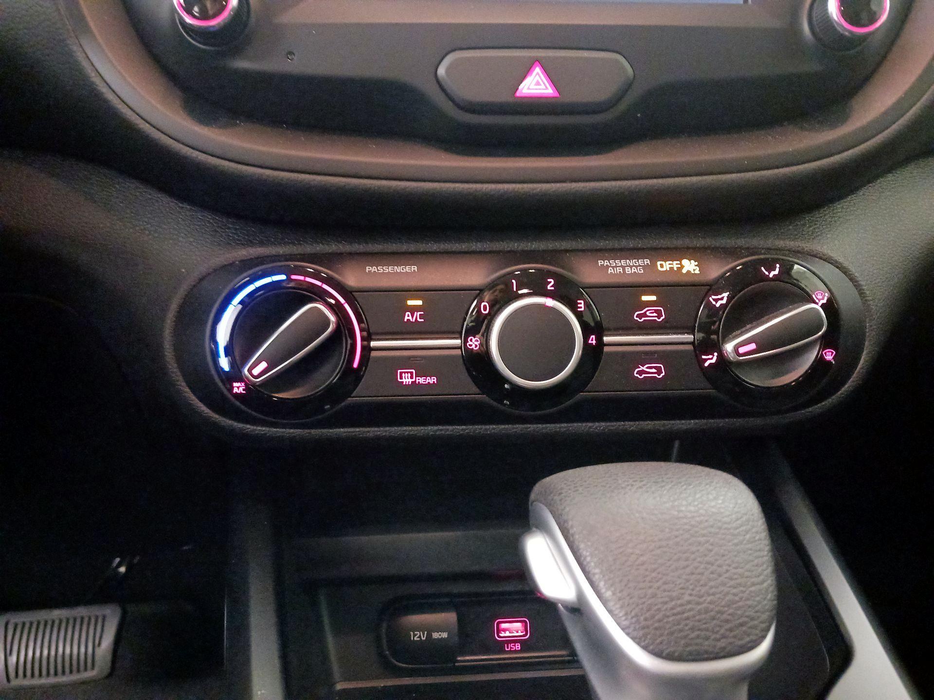 Thumbnail: 2021 Kia Soul - 16