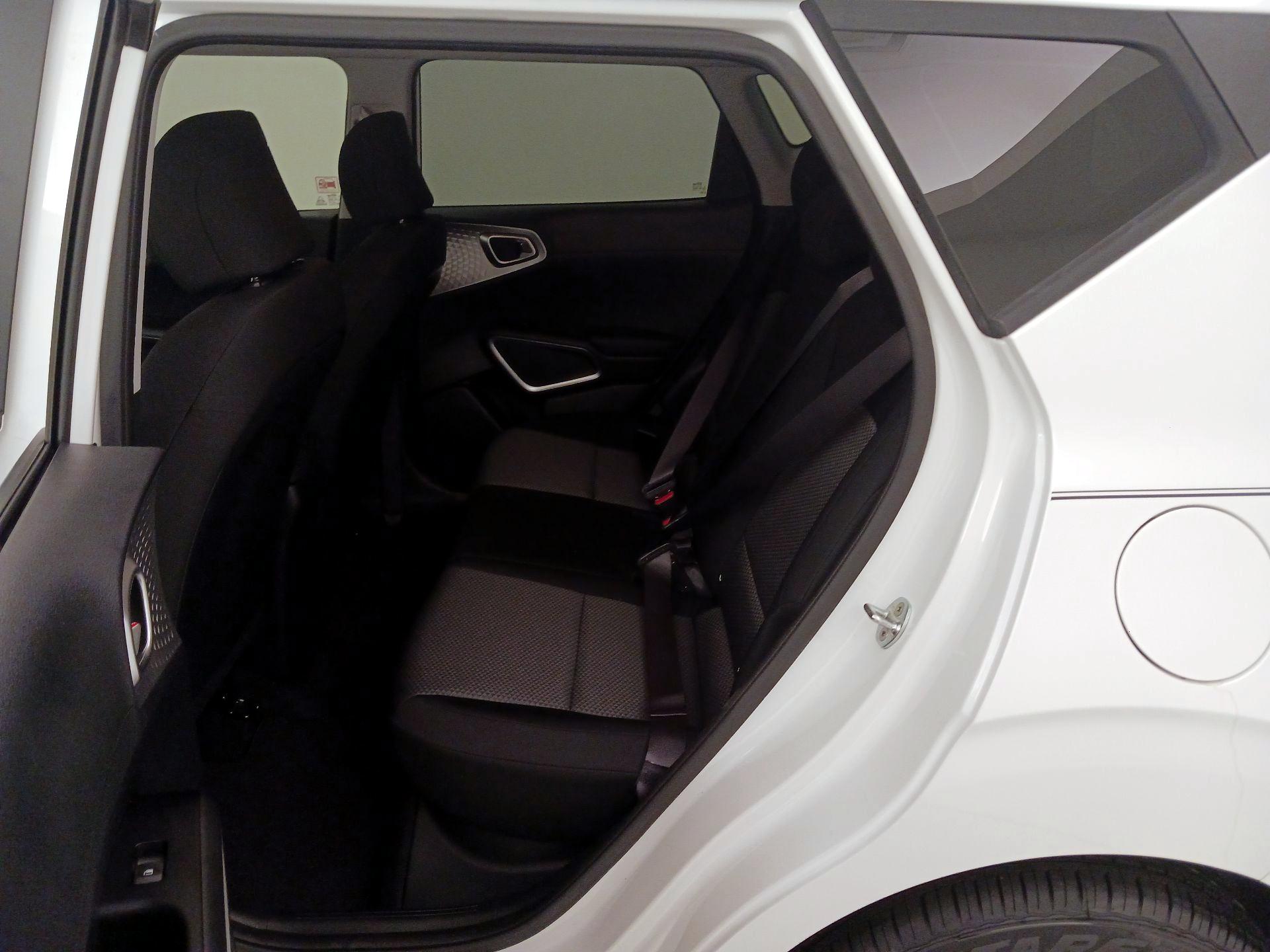 Thumbnail: 2021 Kia Soul - 19