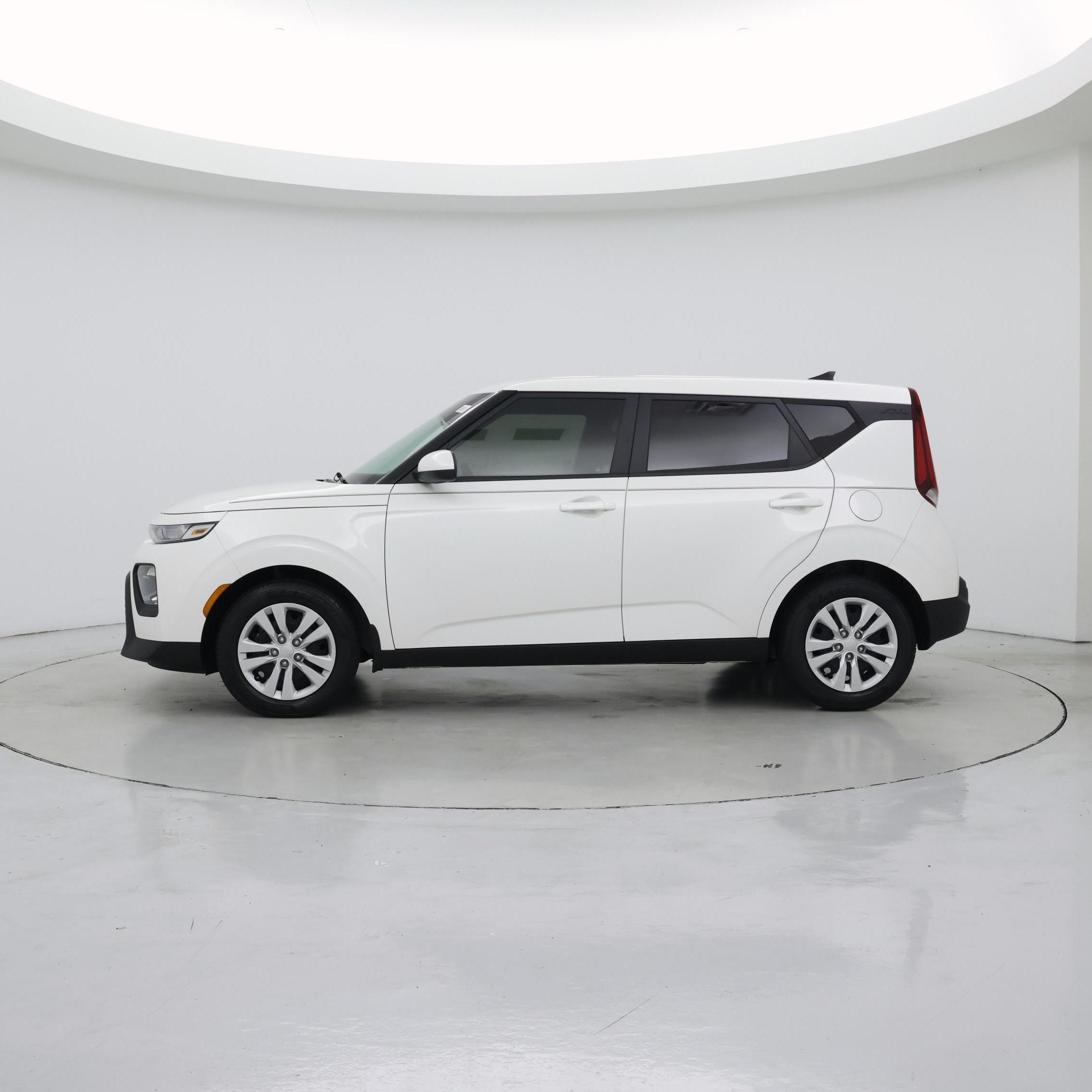Thumbnail: 2021 Kia Soul - 3