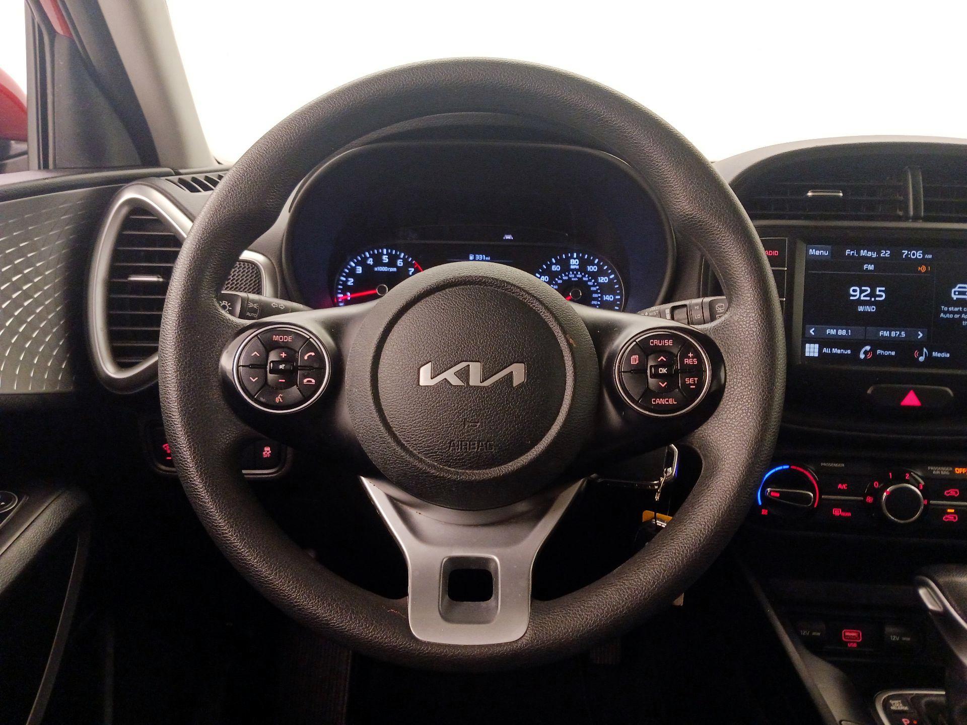 Thumbnail: 2022 Kia Soul - 10