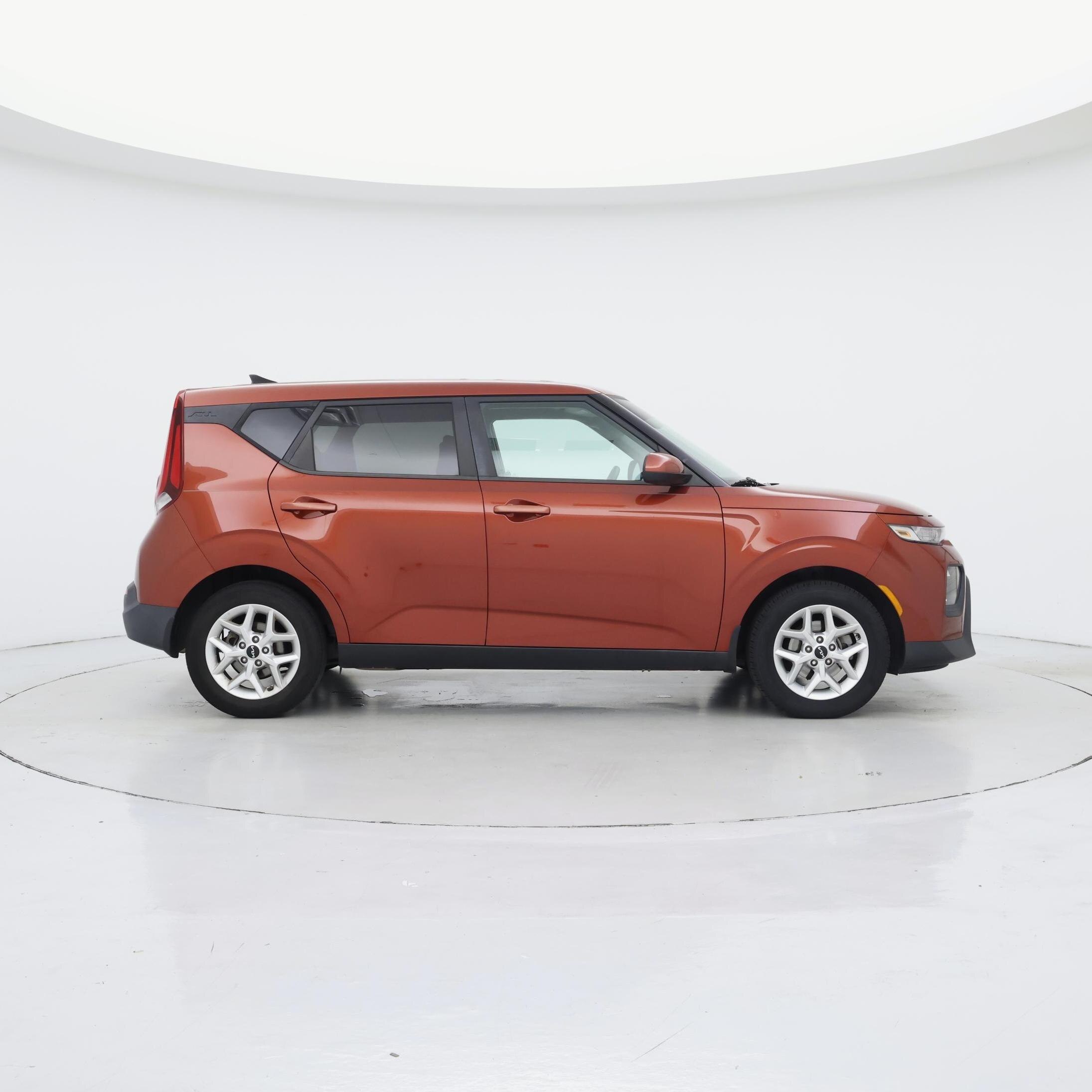 Thumbnail: 2022 Kia Soul - 7