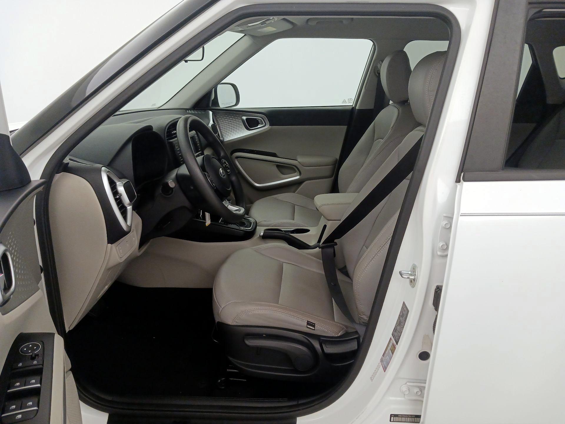 Thumbnail: 2020 Kia Soul - 11