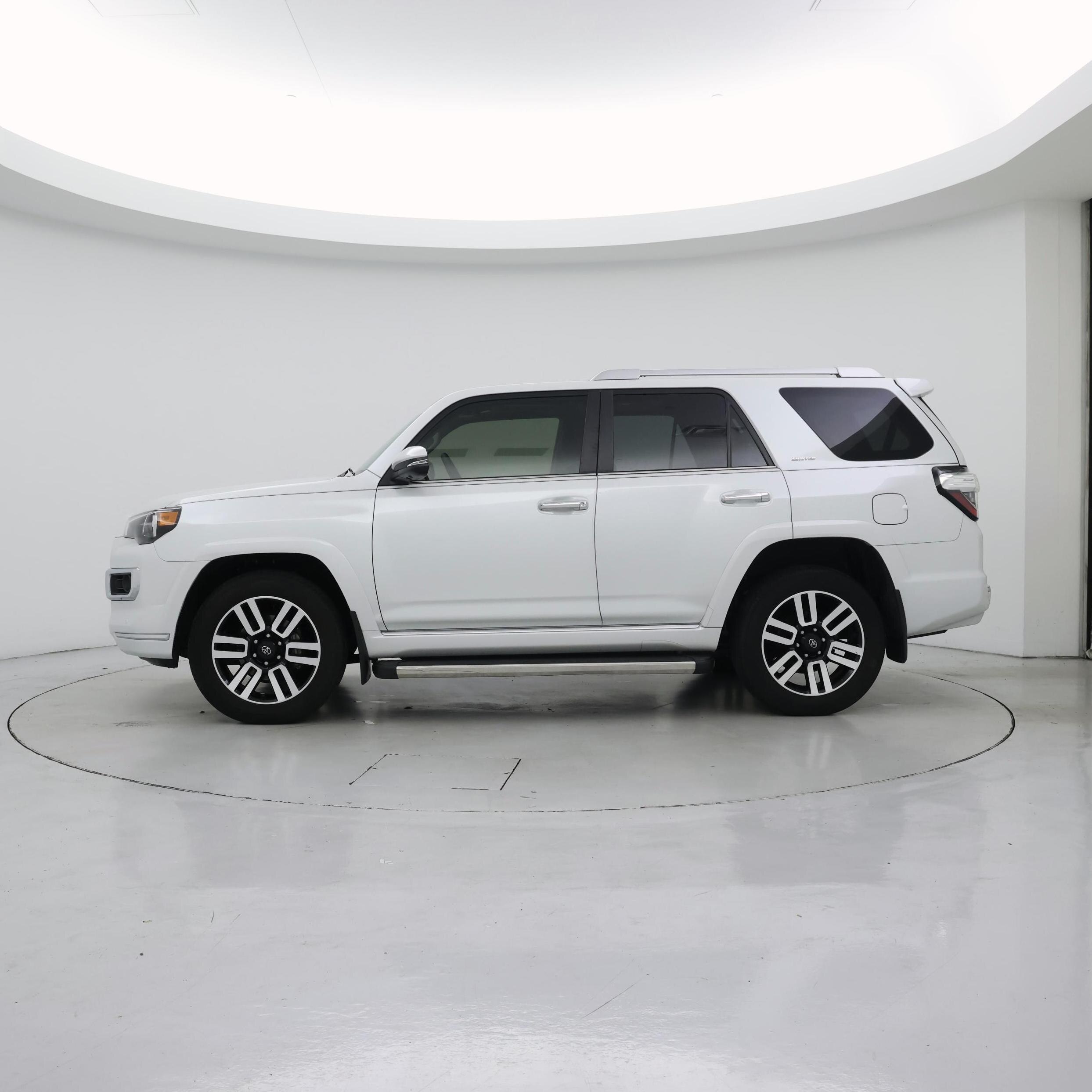 Thumbnail: 2024 Toyota 4Runner - 3