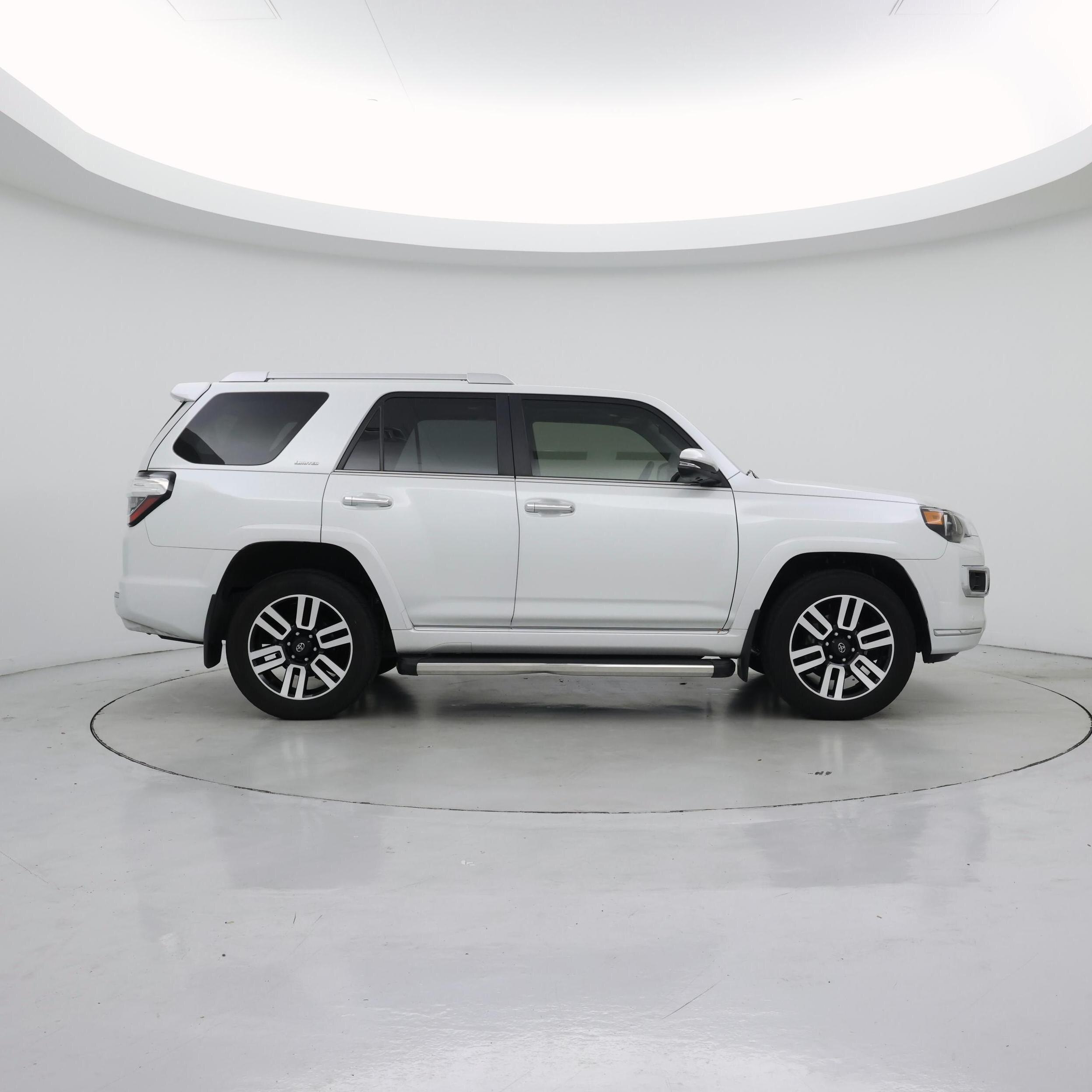 Thumbnail: 2024 Toyota 4Runner - 7