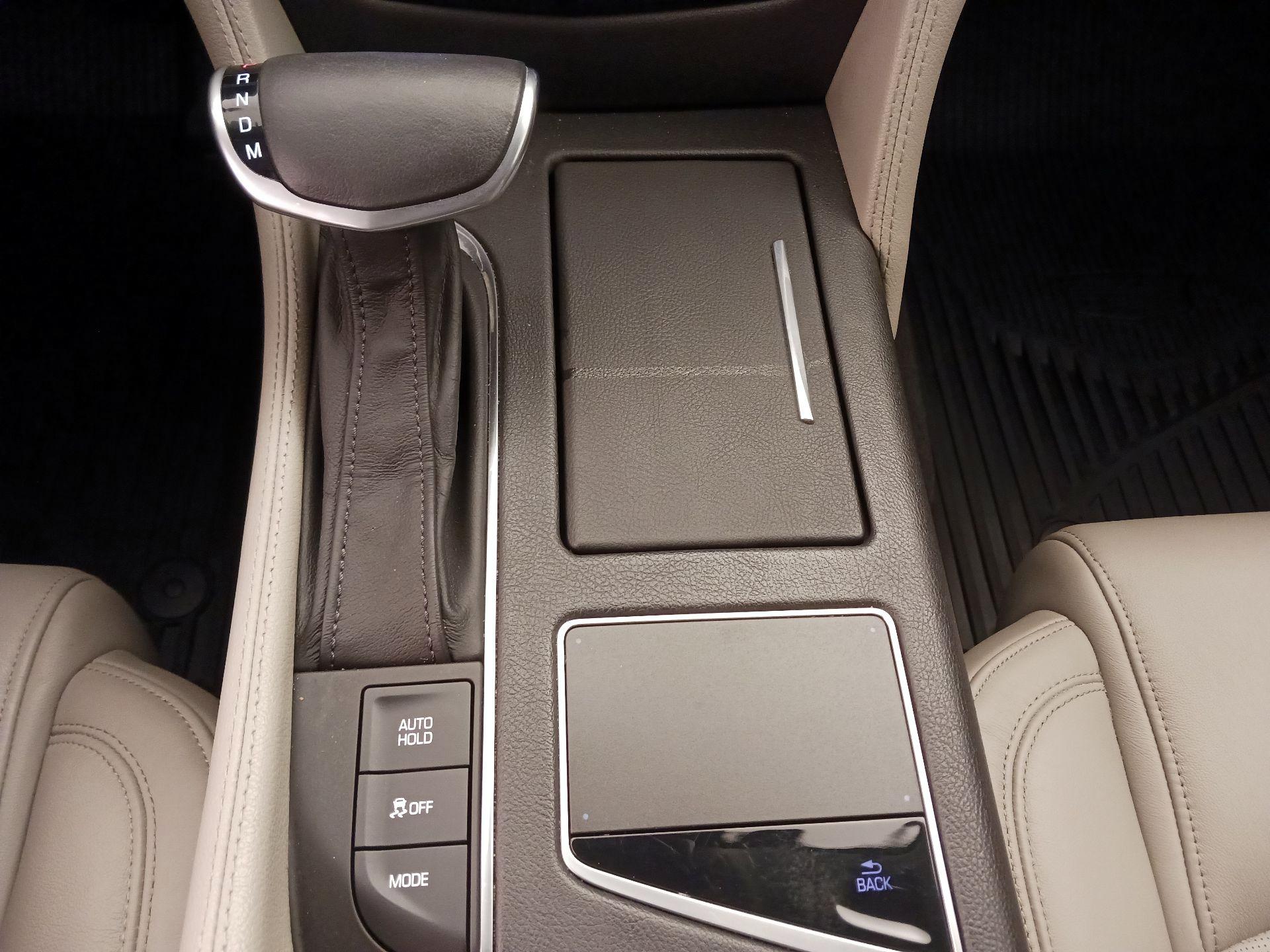 Thumbnail: 2018 Cadillac CT6 - 18