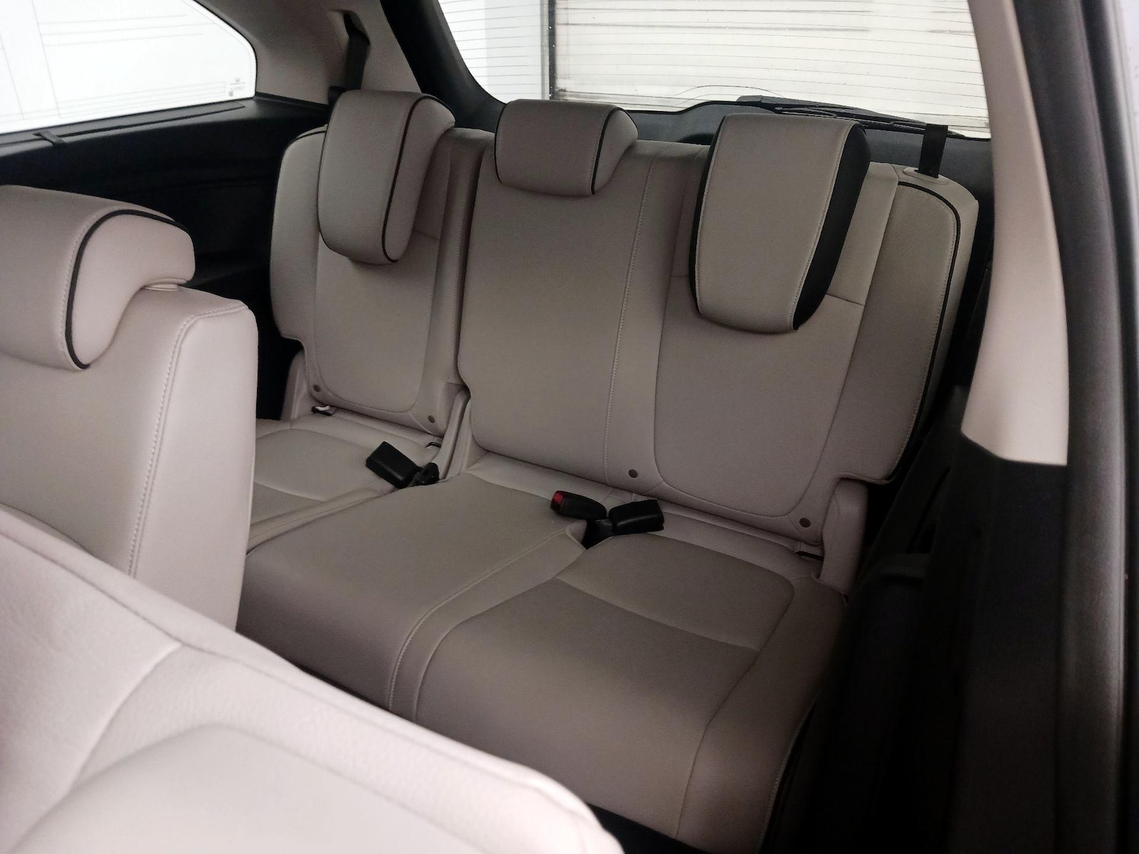 2025 Honda Odyssey Touring - Photo 23