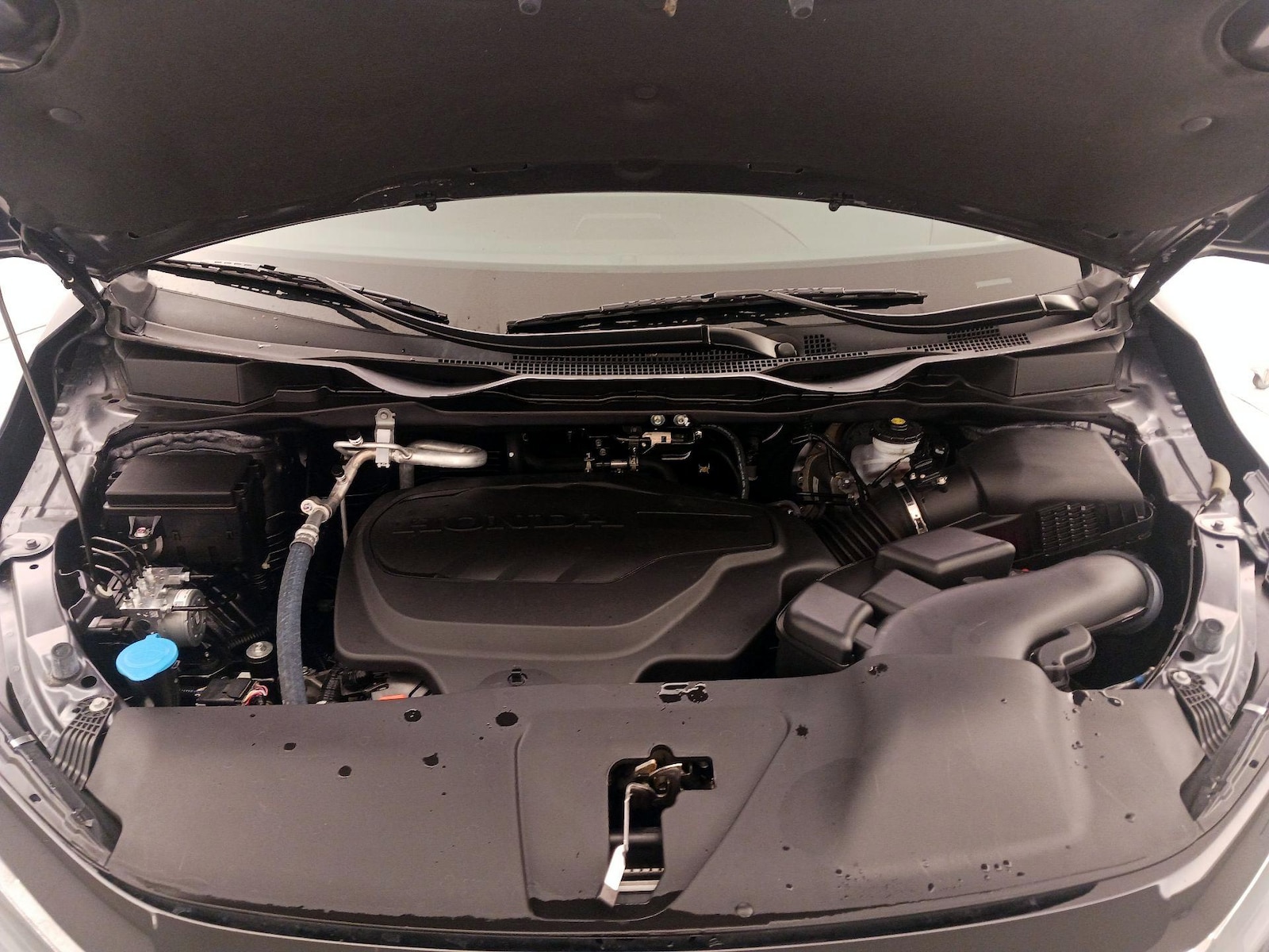2025 Honda Odyssey Touring - Photo 26