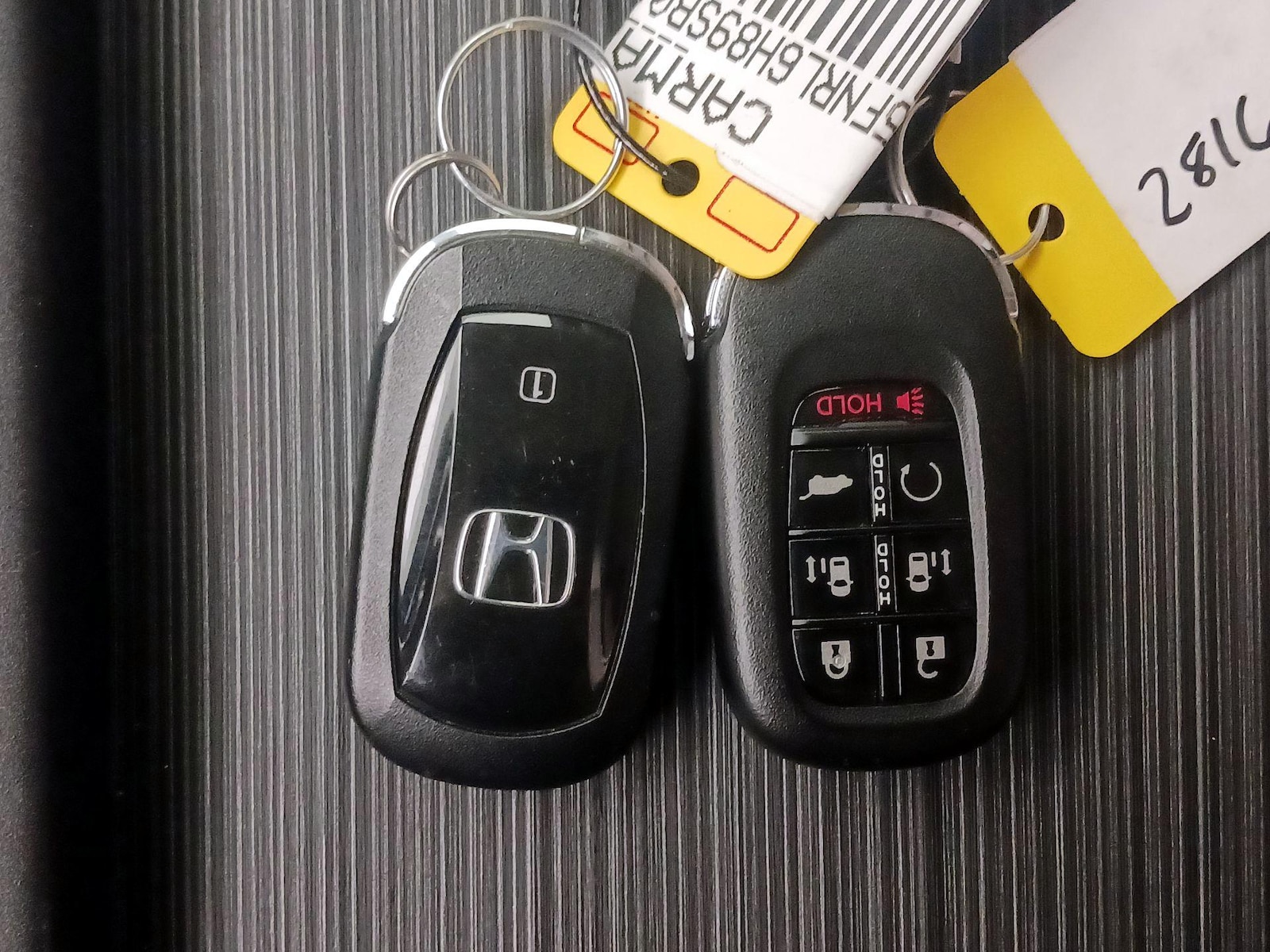 2025 Honda Odyssey Touring - Photo 28