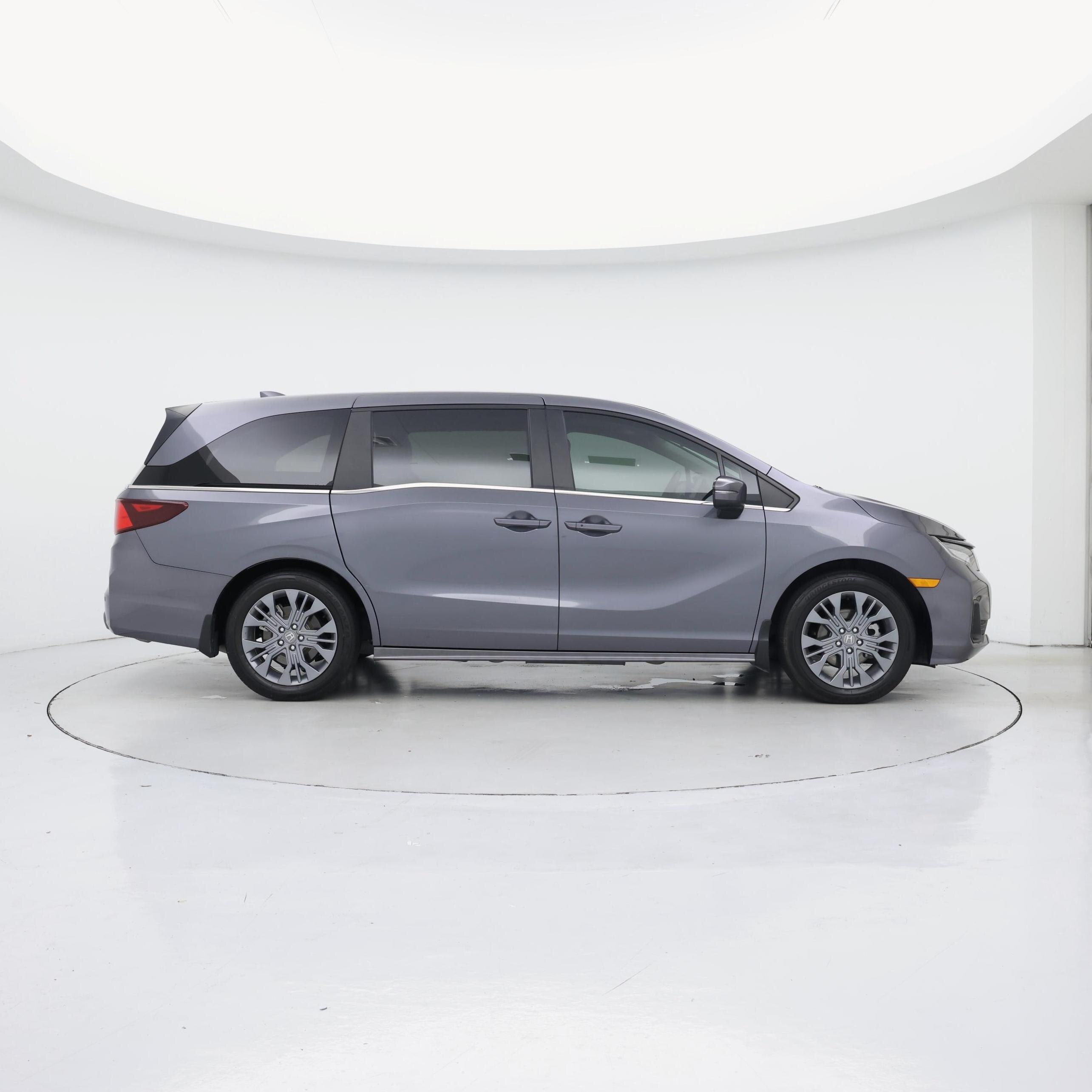Thumbnail: 2025 Honda Odyssey - 7