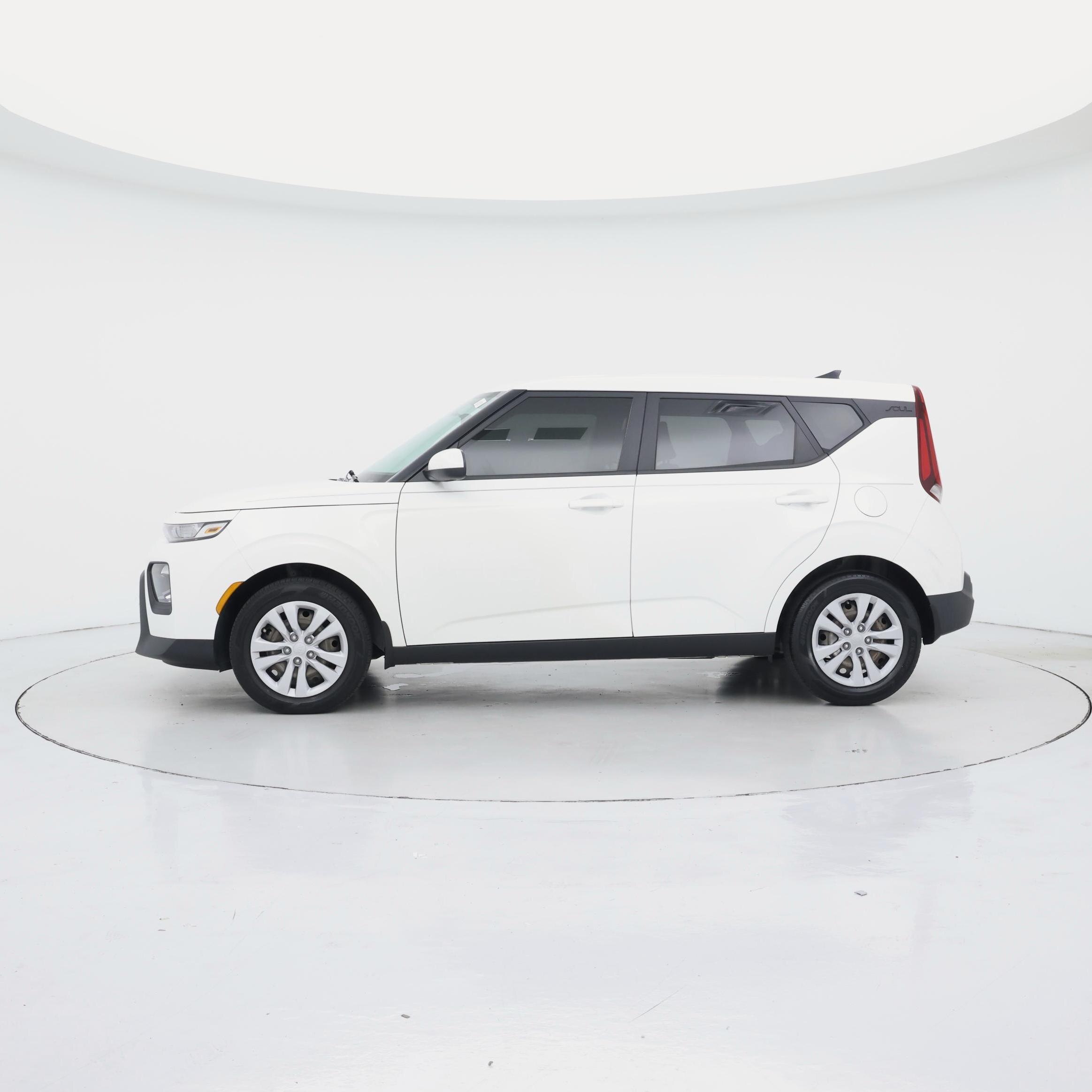 Thumbnail: 2020 Kia Soul - 3