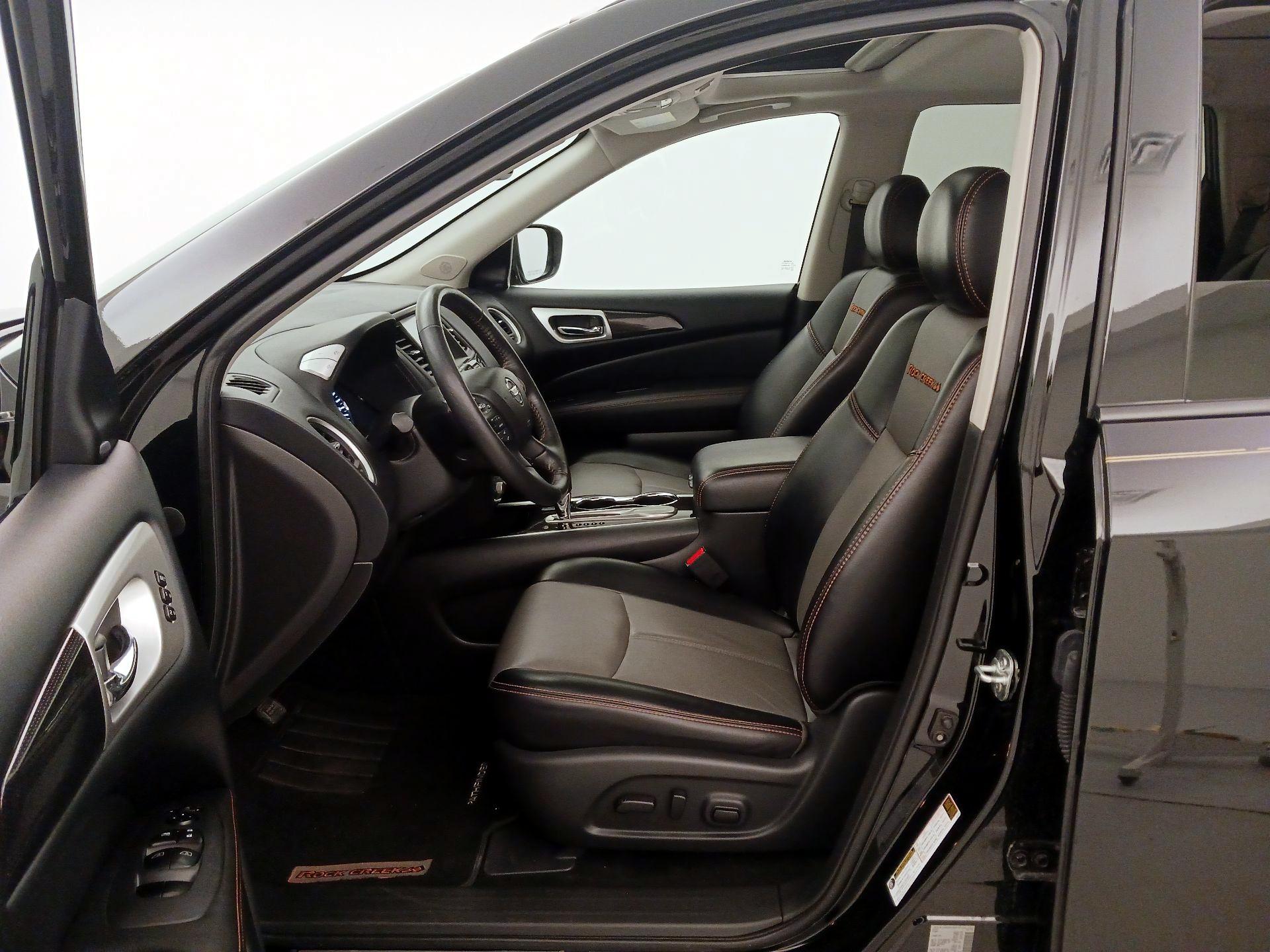 Thumbnail: 2020 Nissan Pathfinder - 11