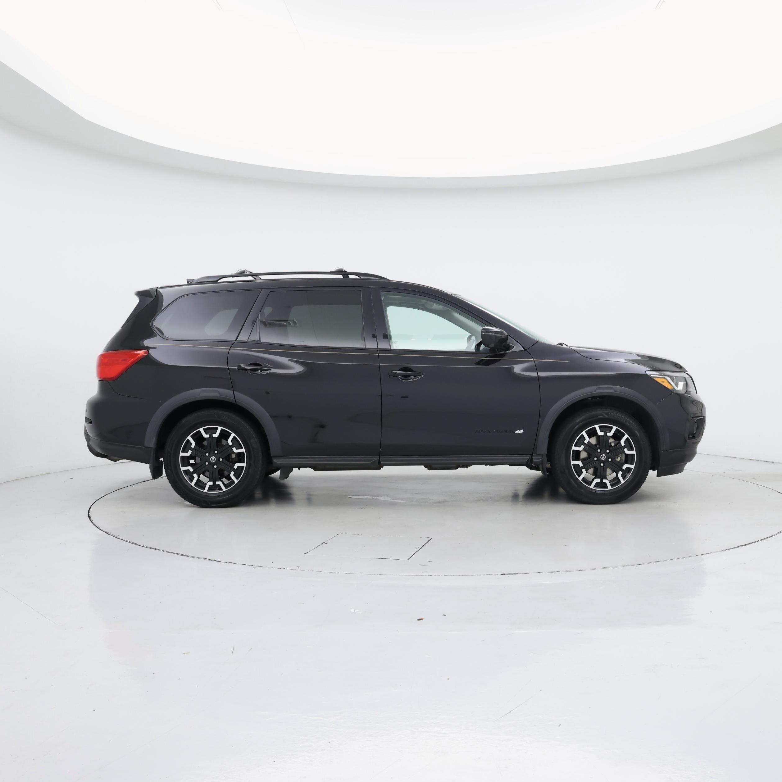 Thumbnail: 2020 Nissan Pathfinder - 7
