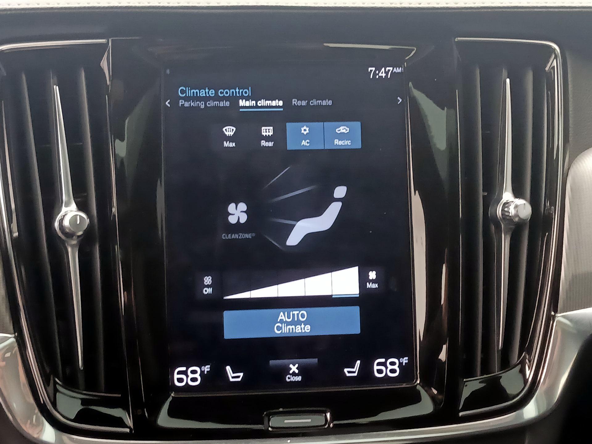Thumbnail: 2020 Volvo S90 - 17