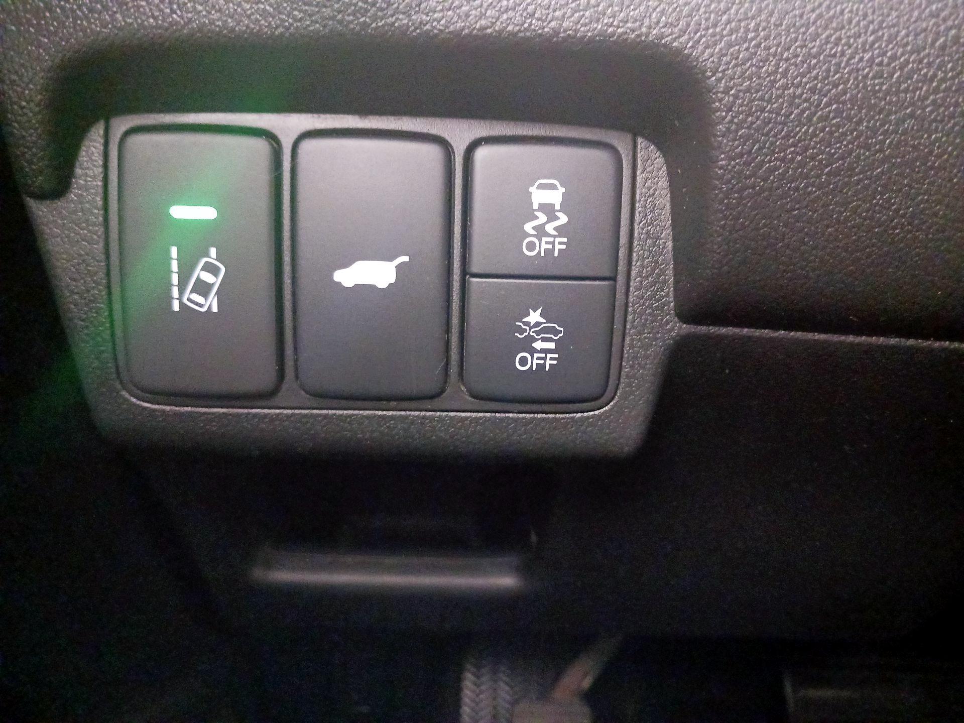 Thumbnail: 2016 Honda CR-V - 14