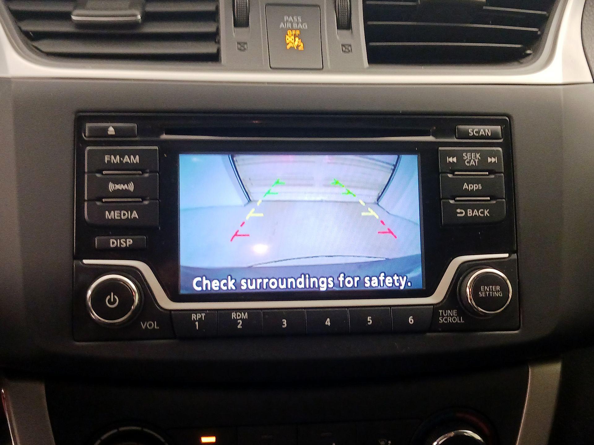 Thumbnail: 2015 Nissan Sentra - 14