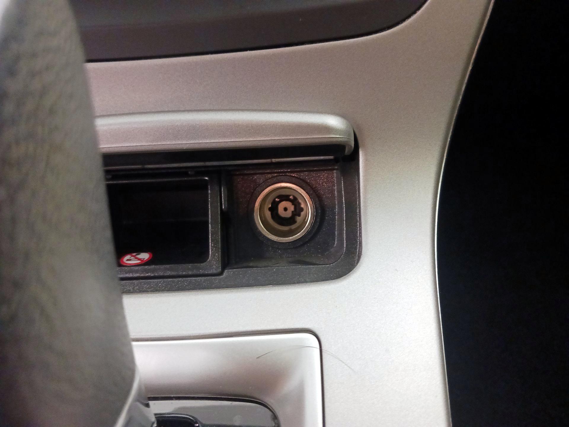 Thumbnail: 2015 Nissan Sentra - 18