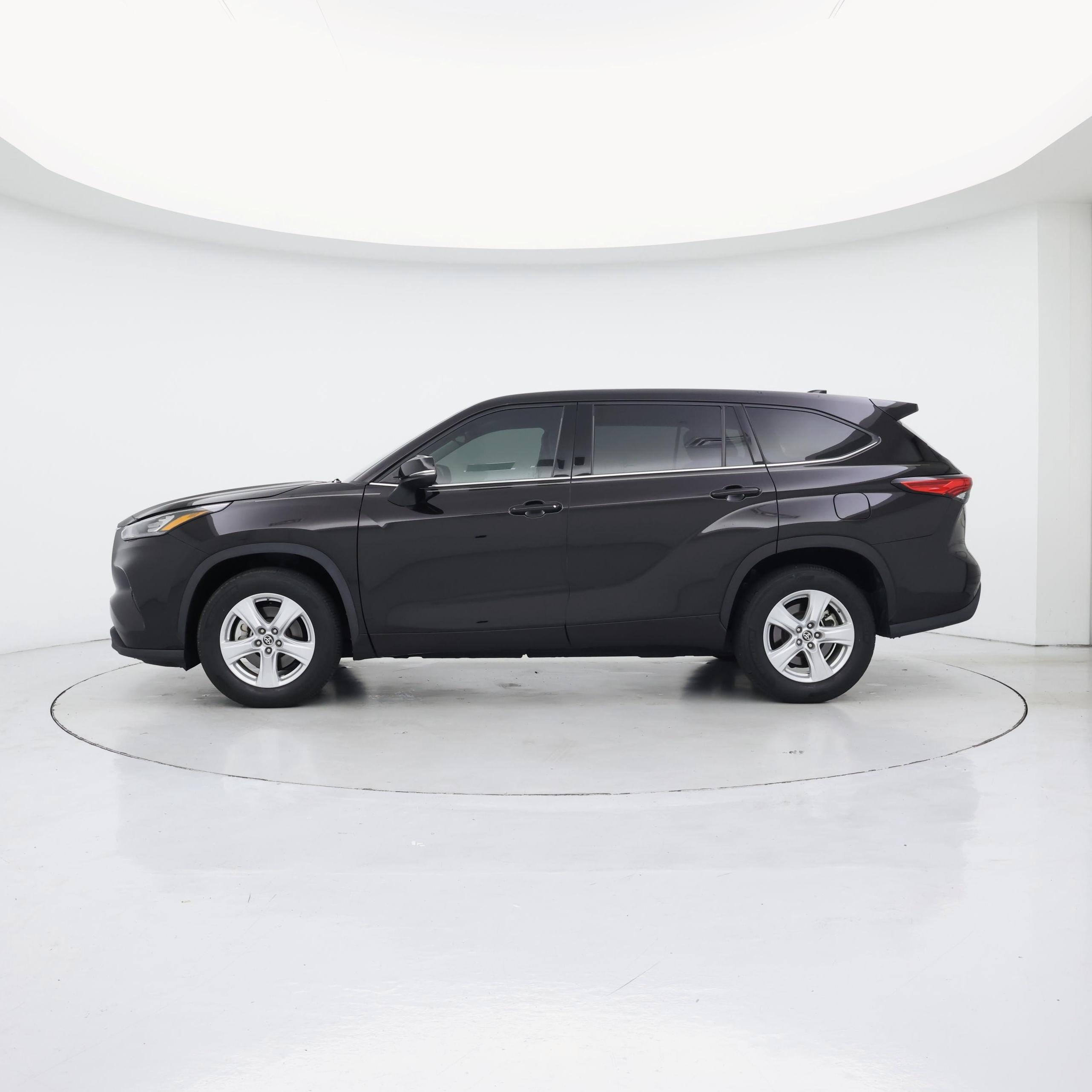 Thumbnail: 2020 Toyota Highlander - 3
