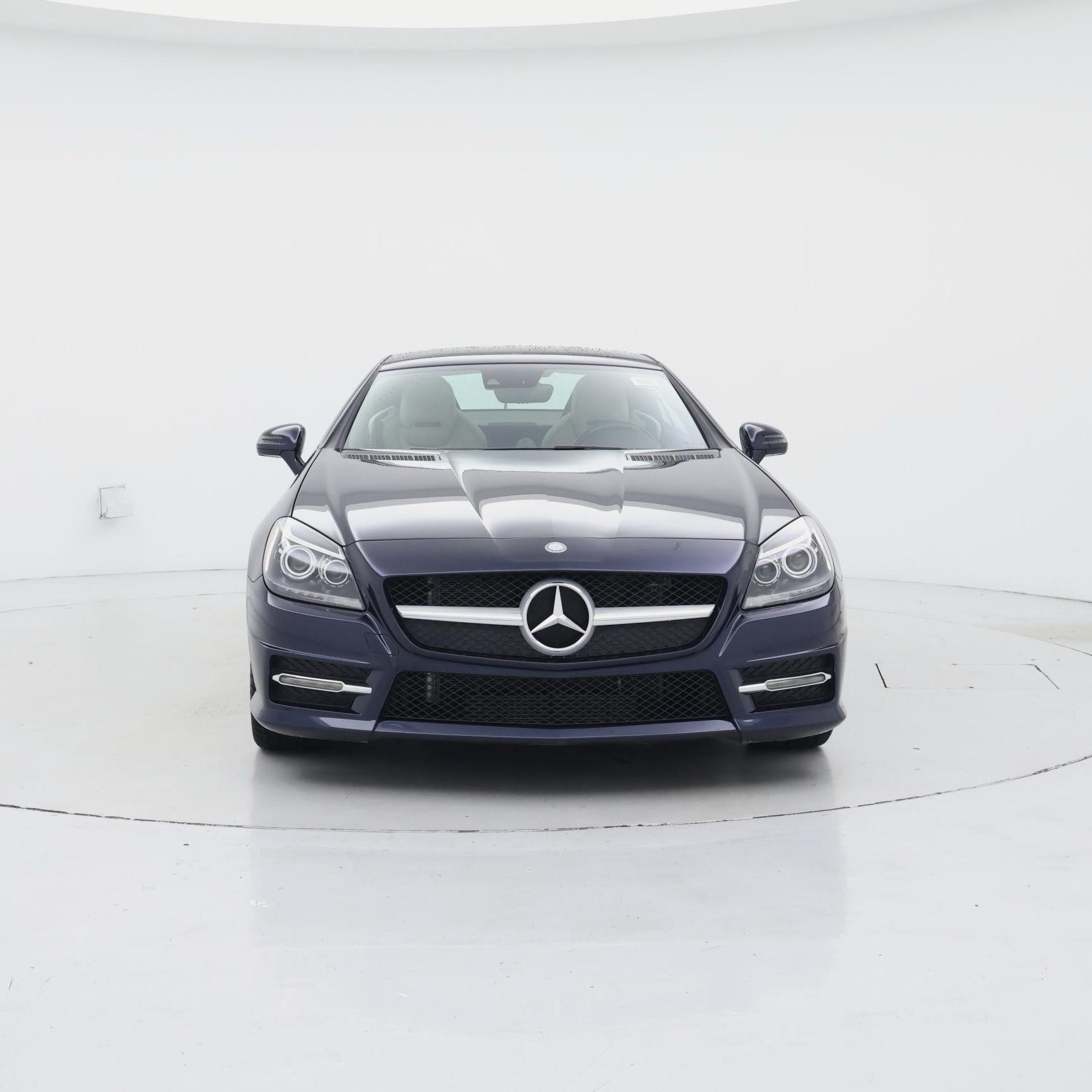 Thumbnail: 2016 Mercedes-Benz SLK - 5
