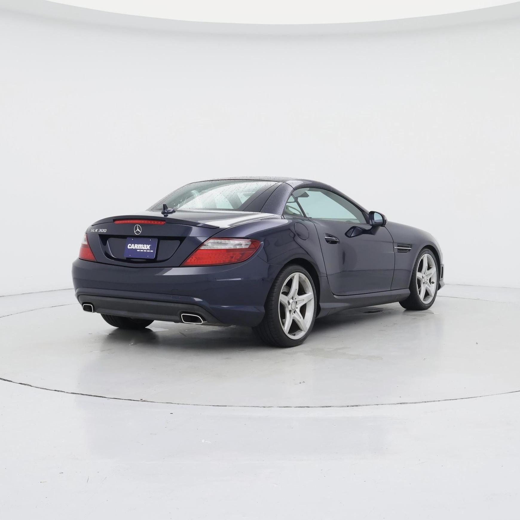 Thumbnail: 2016 Mercedes-Benz SLK - 8