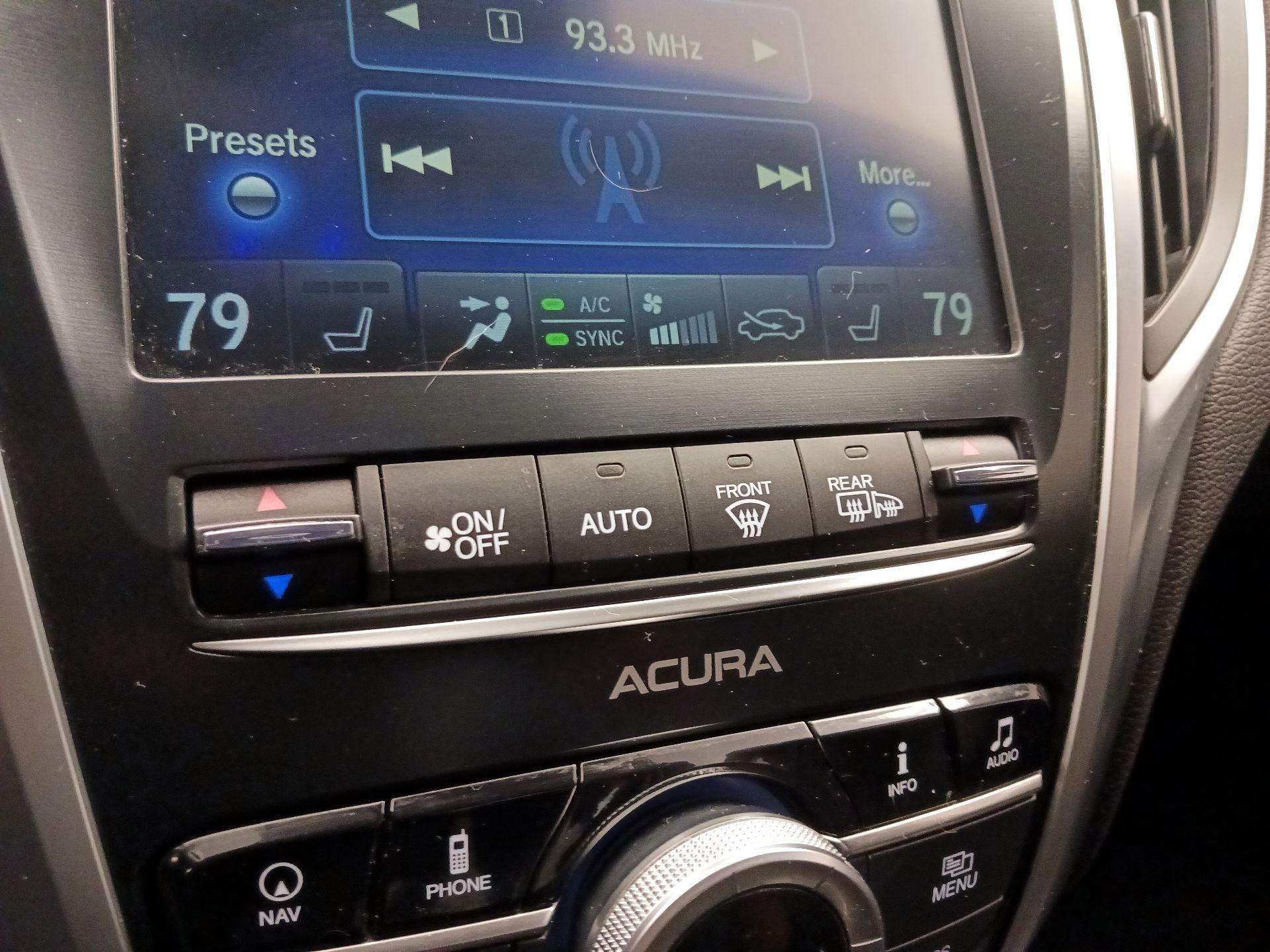 Thumbnail: 2015 Acura TLX - 17
