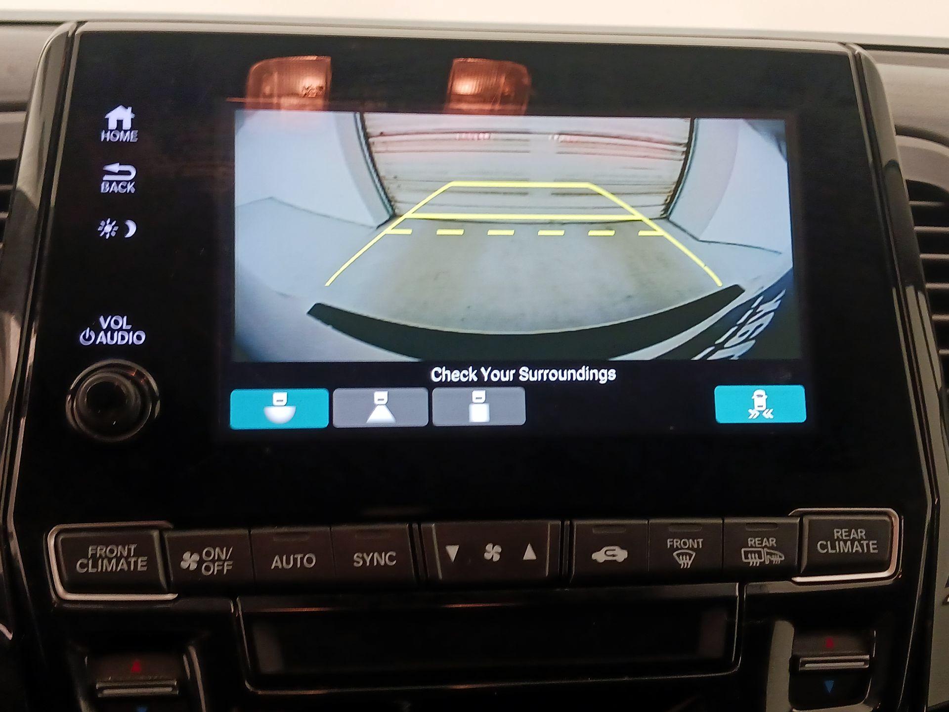 Thumbnail: 2019 Honda Odyssey - 15