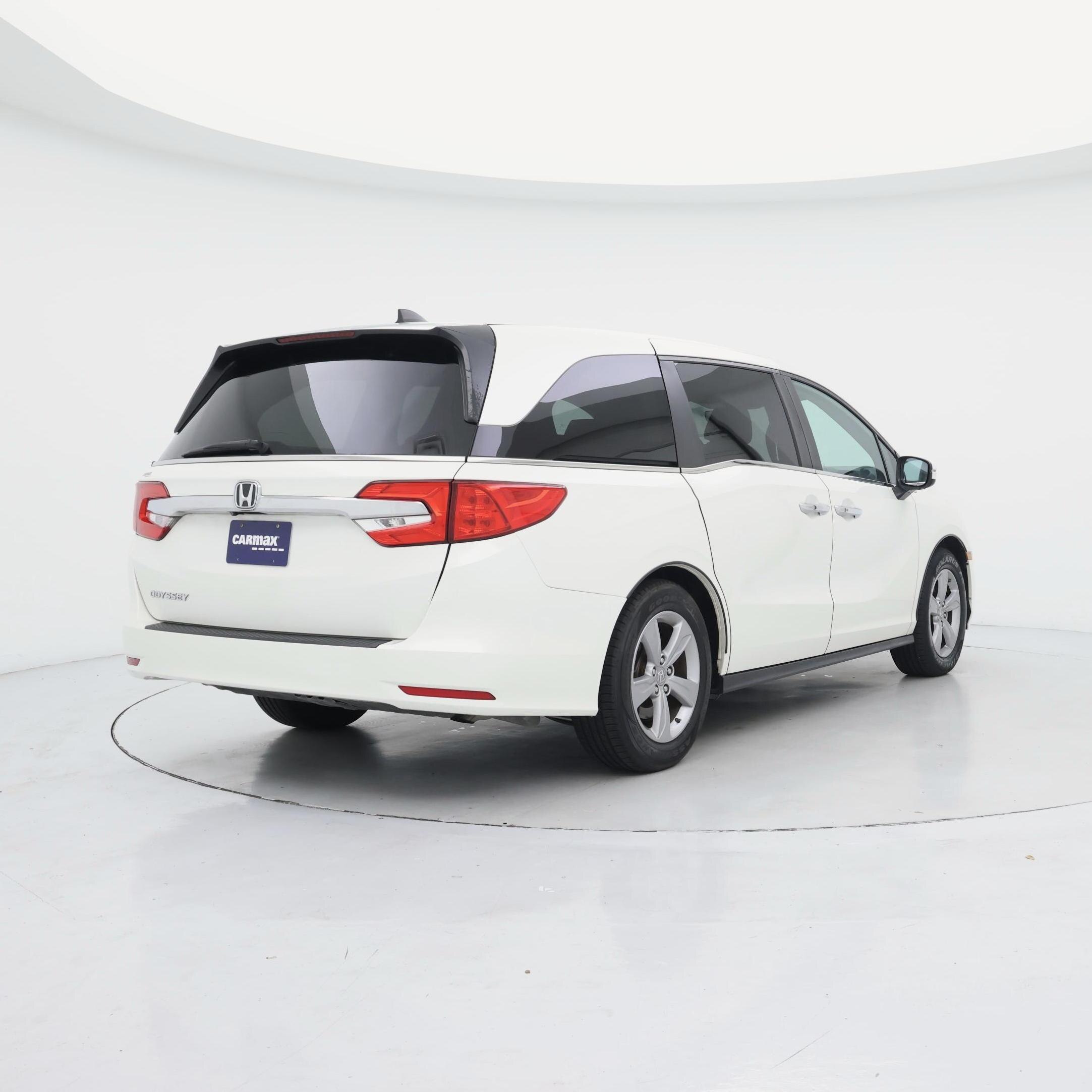 Thumbnail: 2019 Honda Odyssey - 8