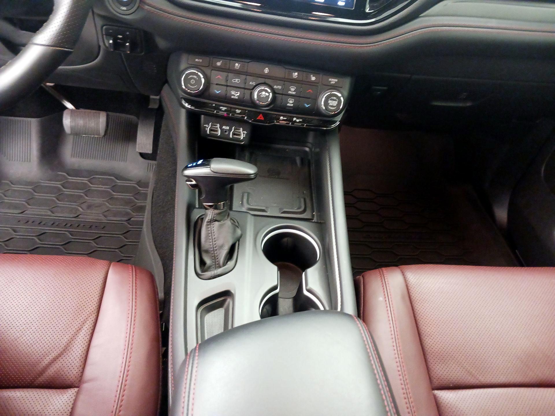 Thumbnail: 2023 Dodge Durango - 18
