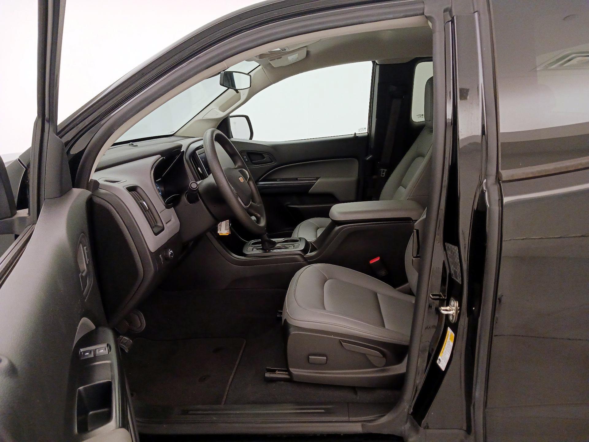 Thumbnail: 2020 Chevrolet Colorado - 11