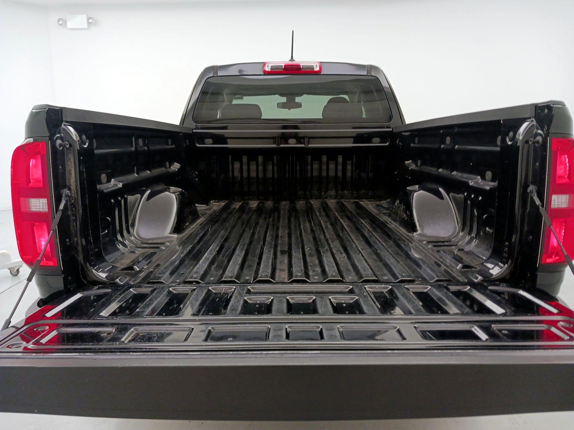 Thumbnail: 2020 Chevrolet Colorado - 20