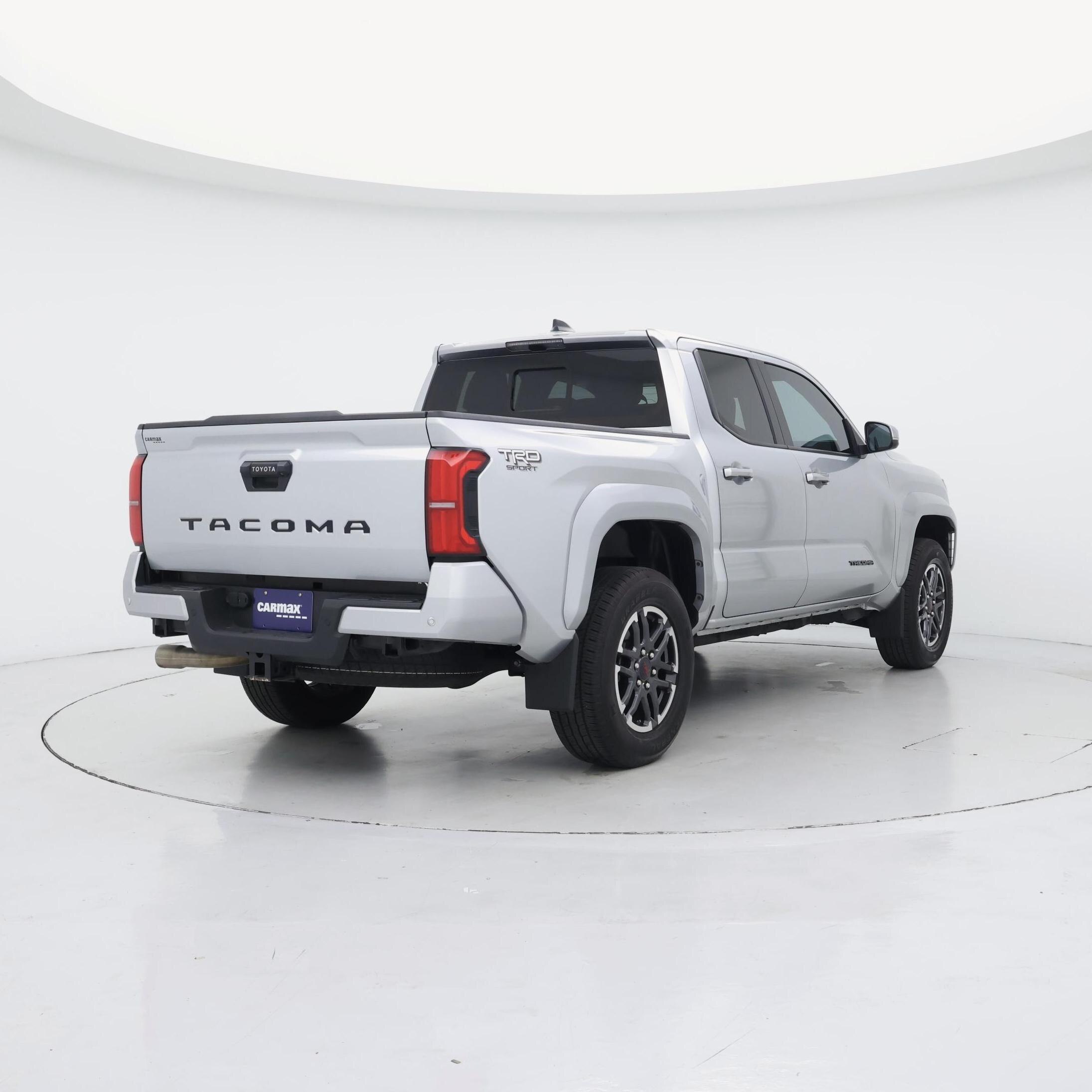 Thumbnail: 2024 Toyota Tacoma - 8