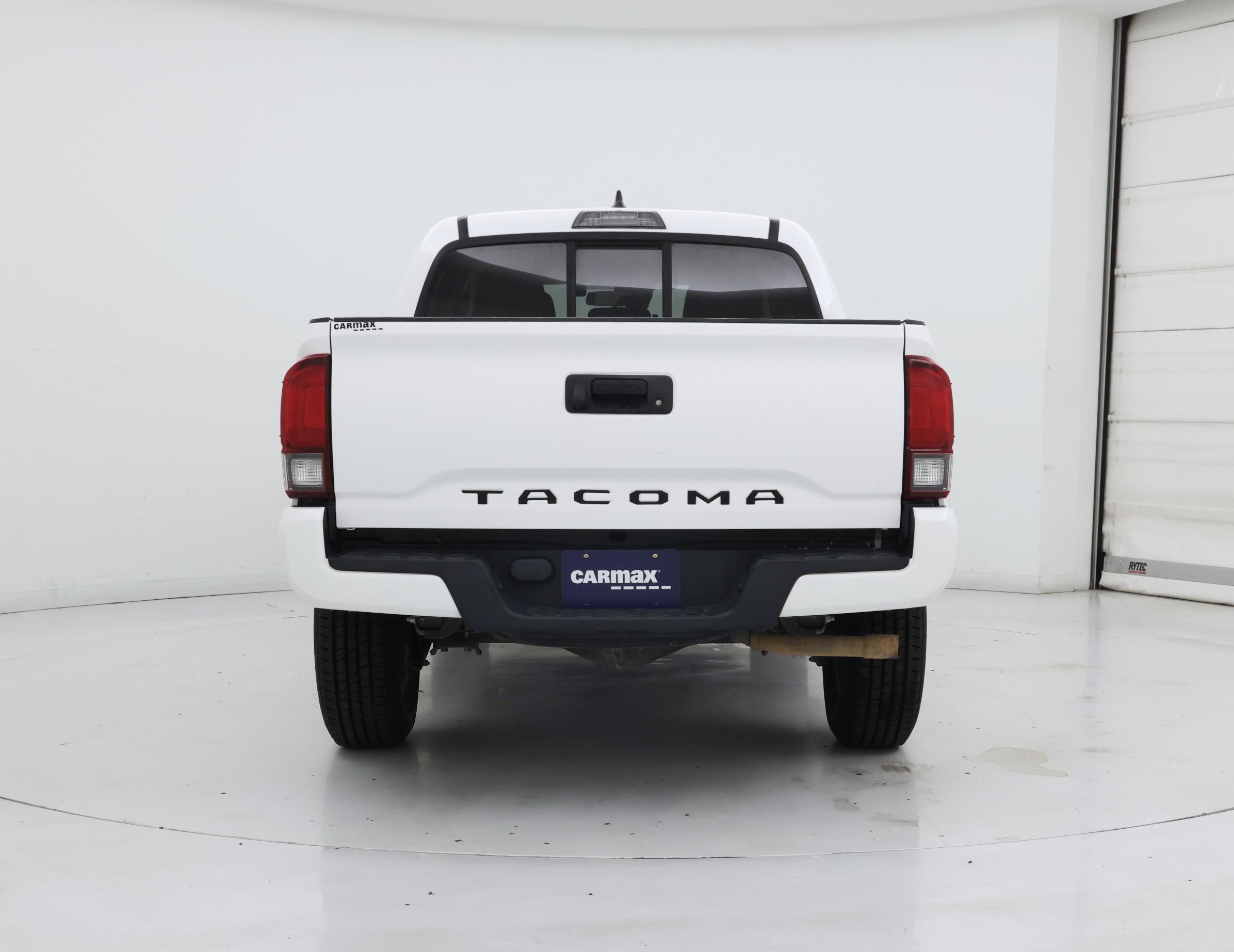 Thumbnail: 2019 Toyota Tacoma - 6