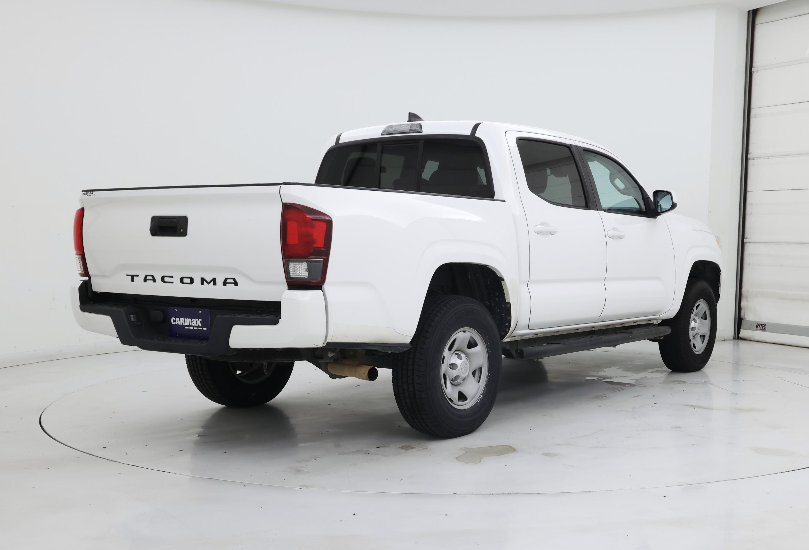 Thumbnail: 2019 Toyota Tacoma - 8