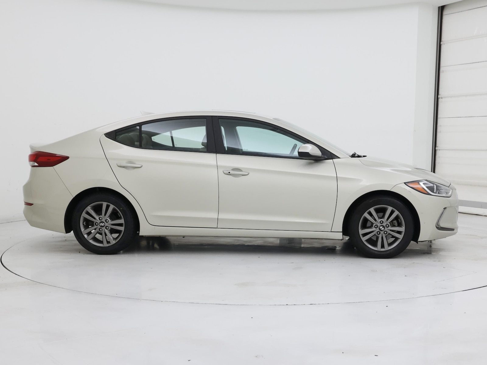 2017 Hyundai Elantra Value Edition - Photo 8