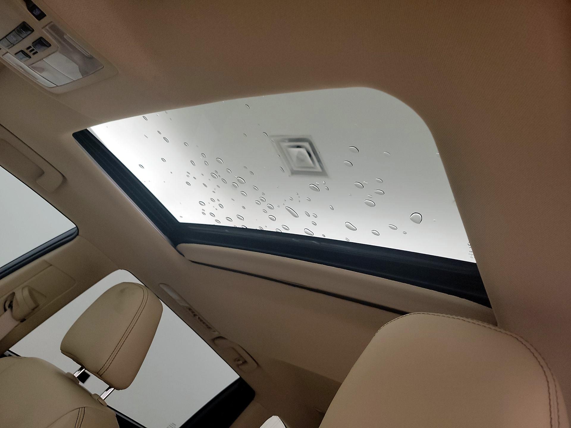 Thumbnail: 2019 Toyota Highlander - 20