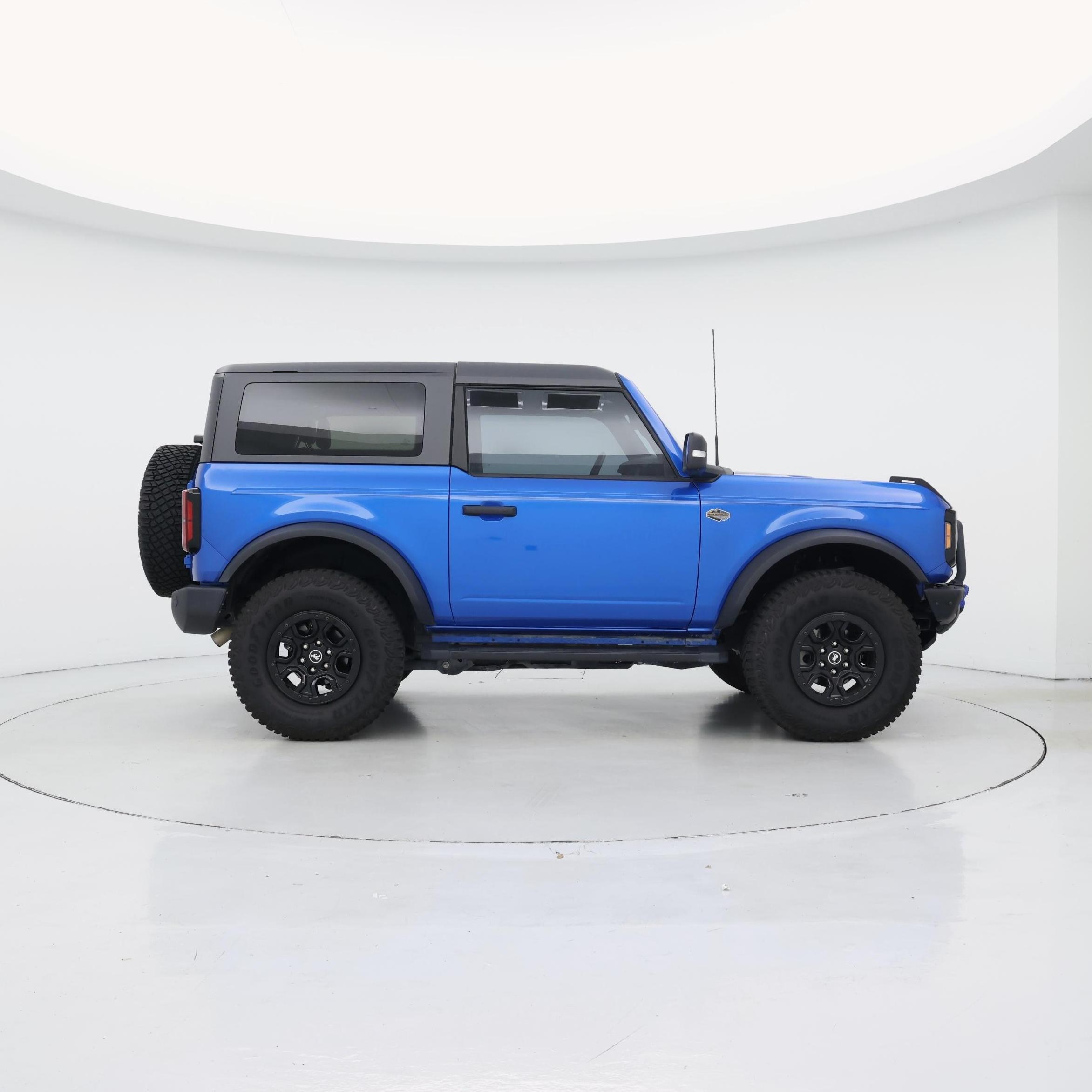 Thumbnail: 2023 Ford Bronco - 7