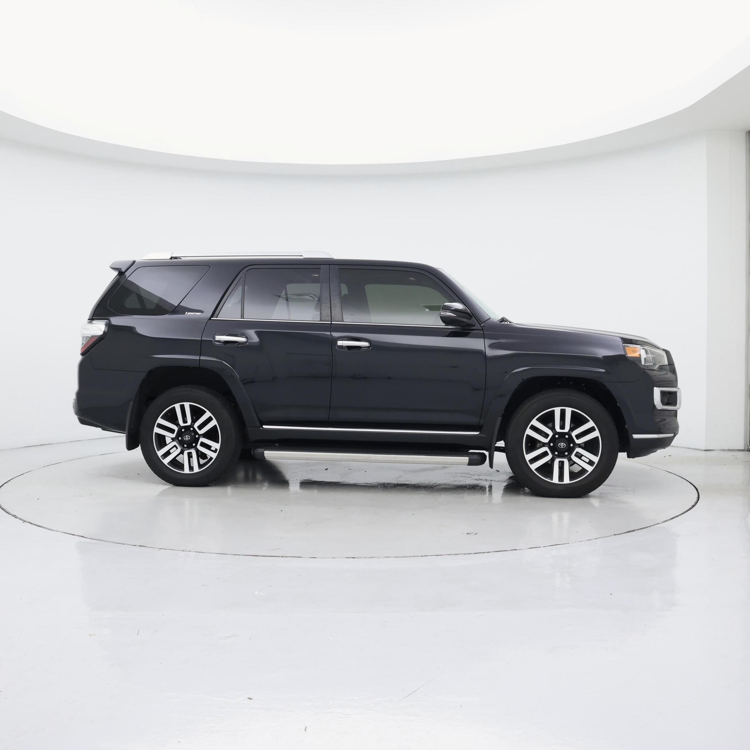 Thumbnail: 2023 Toyota 4Runner - 7