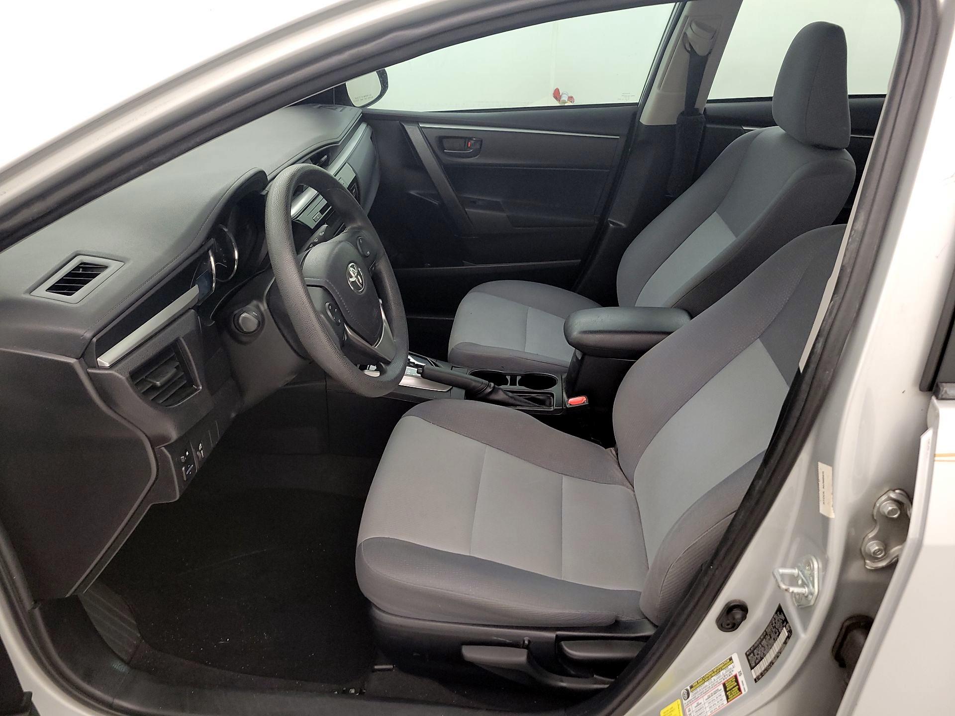 Thumbnail: 2015 Toyota Corolla - 11